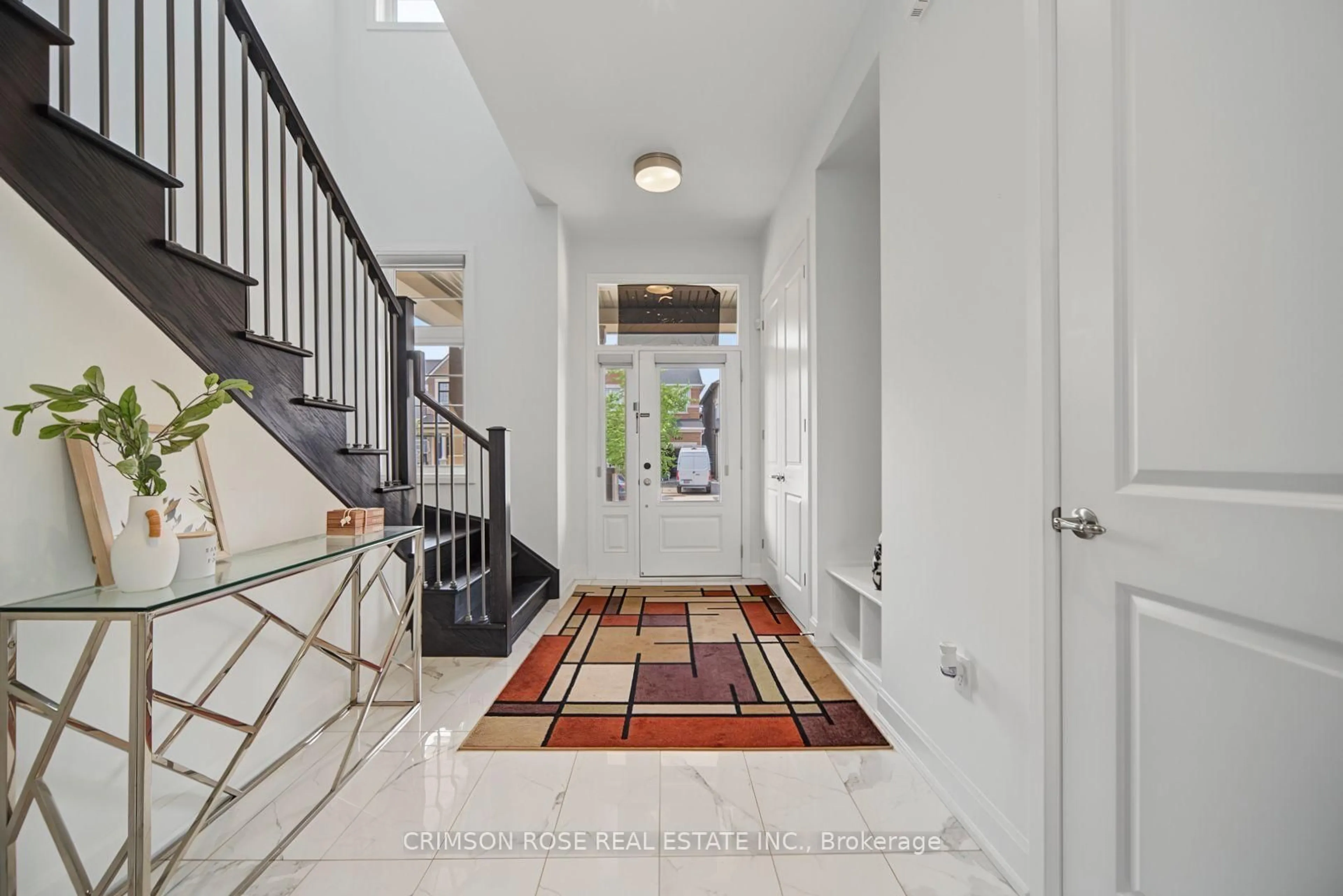 Indoor entryway for 1444 Varelas Passage, Oakville Ontario L6H 3S3