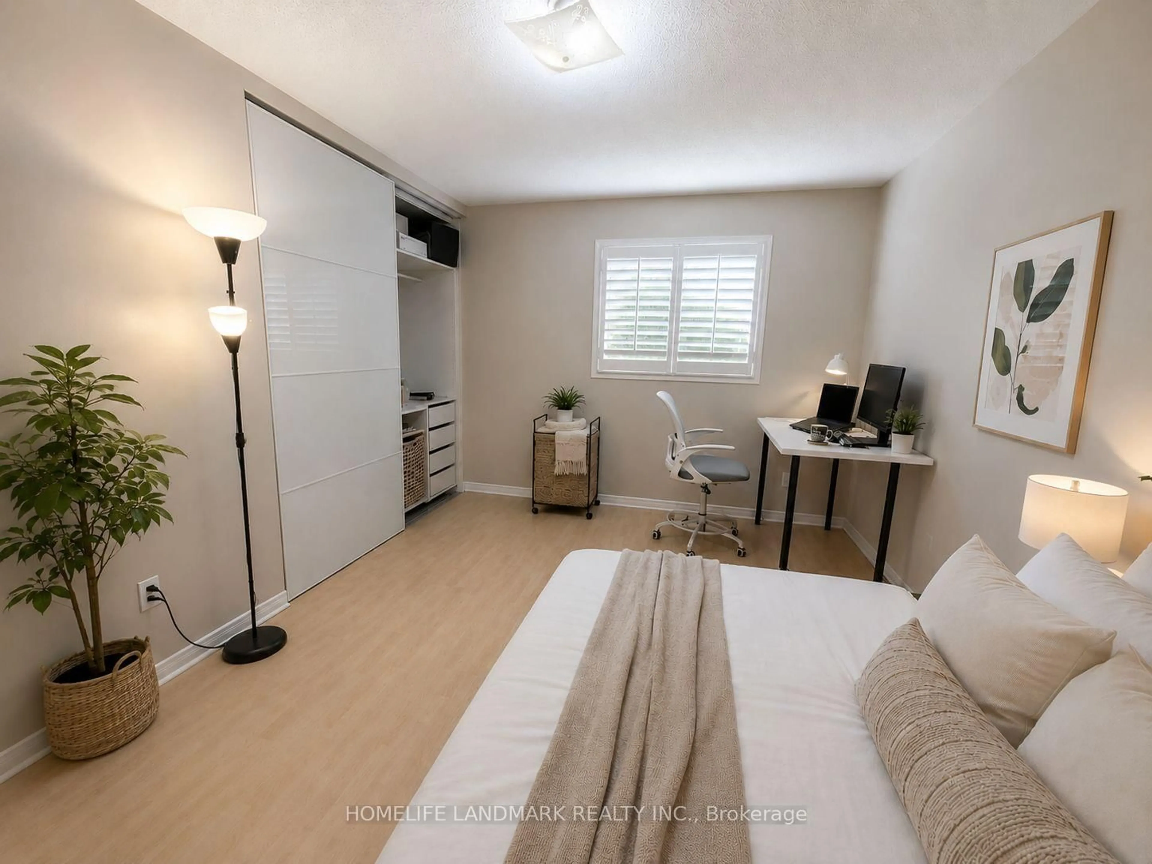 A pic of a room for 4674 Antelope Cres, Mississauga Ontario L4Z 2X1