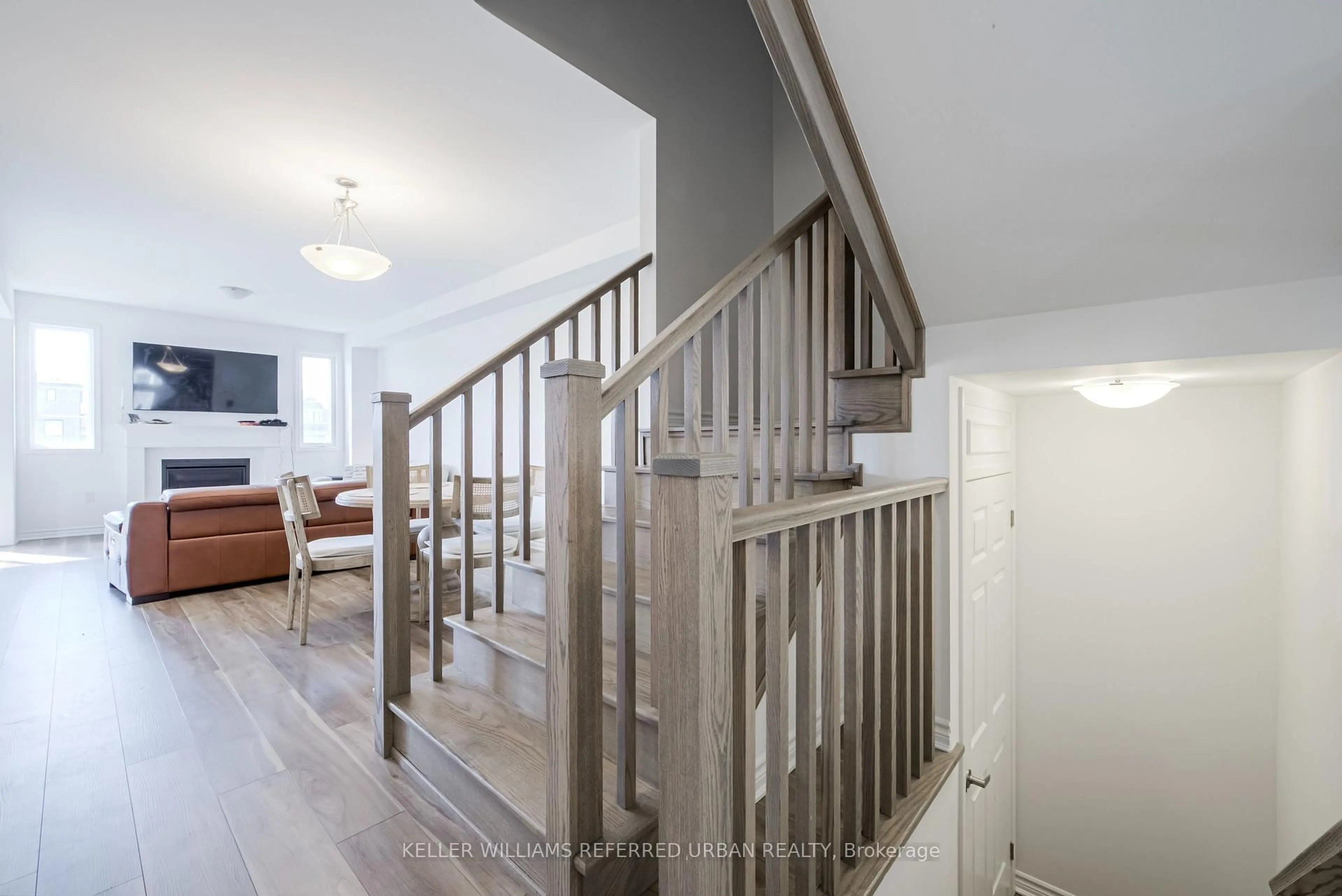 Stairs for 1257 Ferguson Dr #26, Milton Ontario L9E 2E7