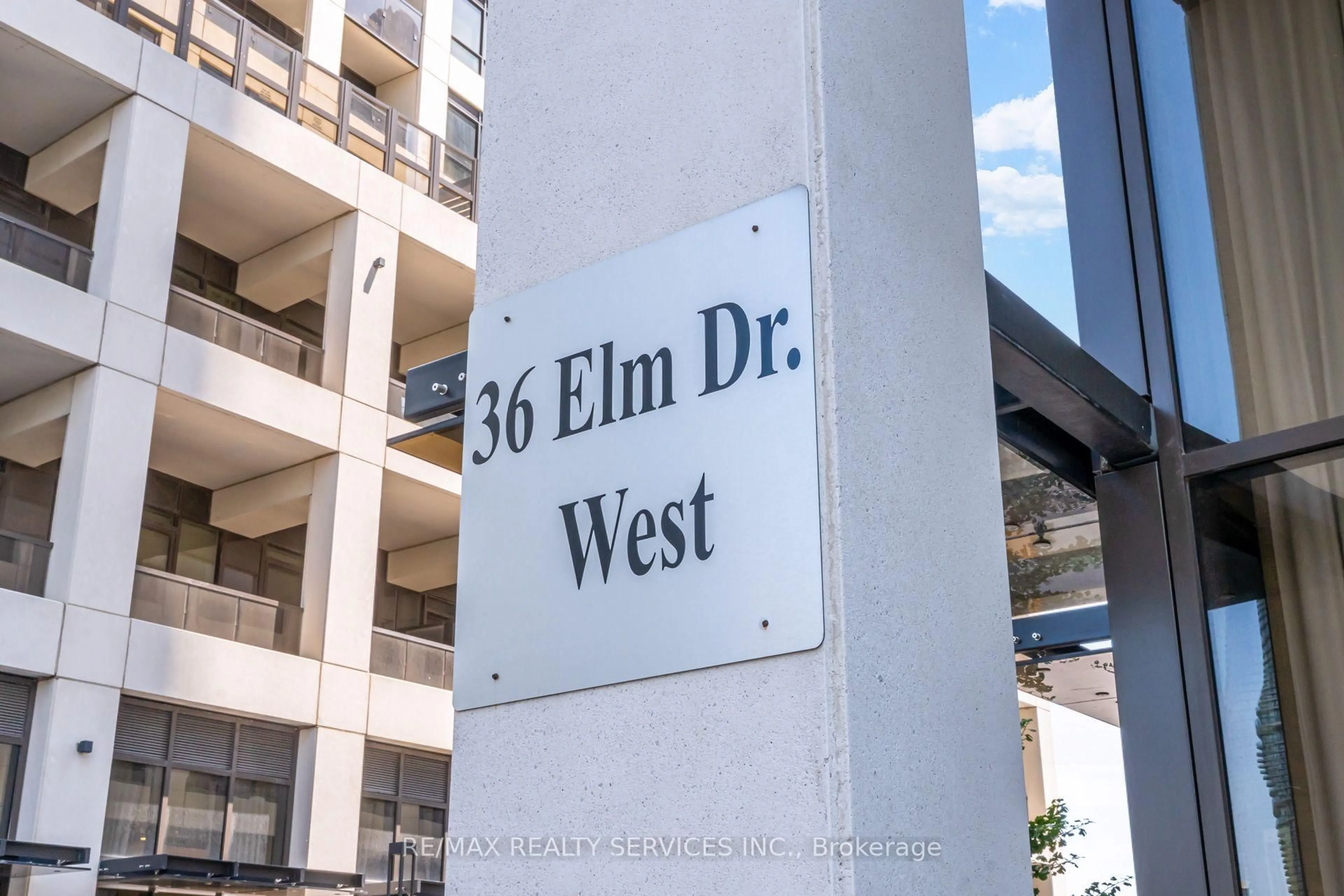Unknown for 36 Elm Dr #2909, Mississauga Ontario L5B 0N3