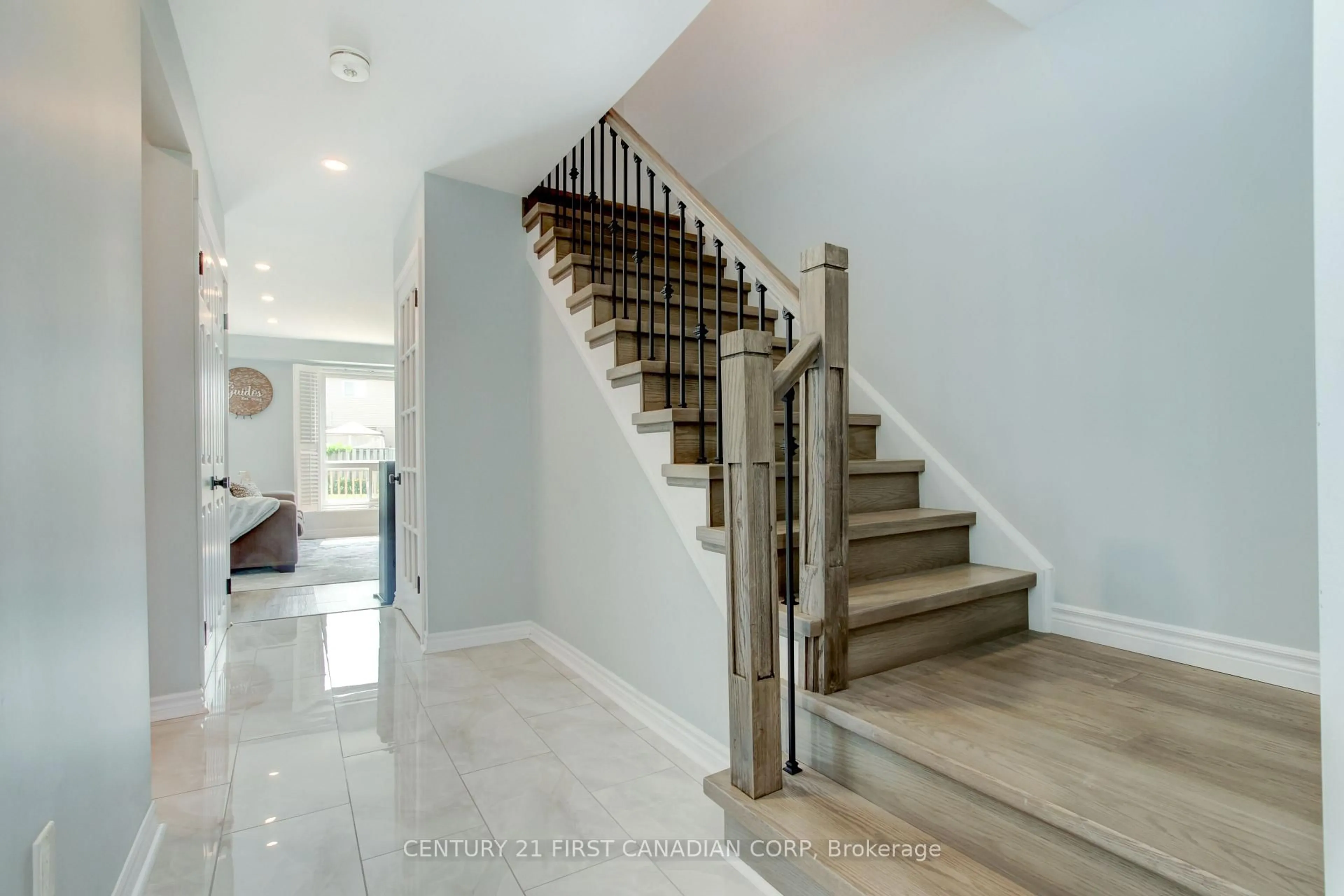 Stairs for 79 Newbridge Cres, Brampton Ontario L6S 4B5