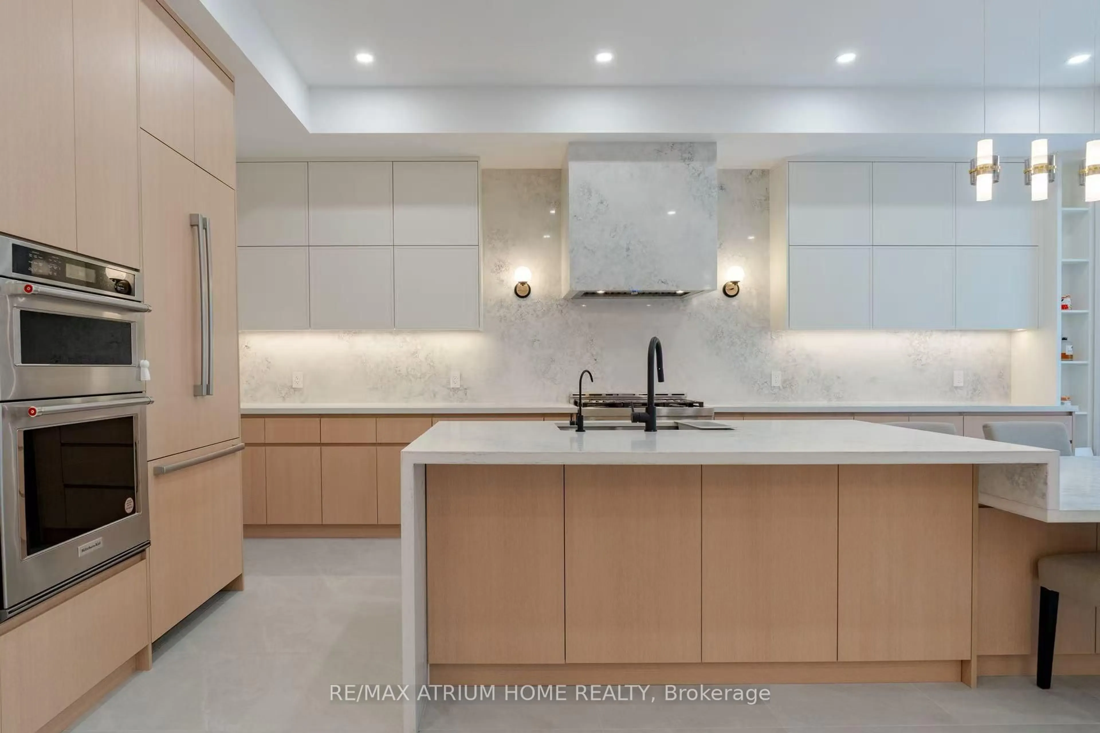 Contemporary kitchen, ceramic/tile floor for 75 Carnegie Dr, Oakville Ontario L6H 7C5