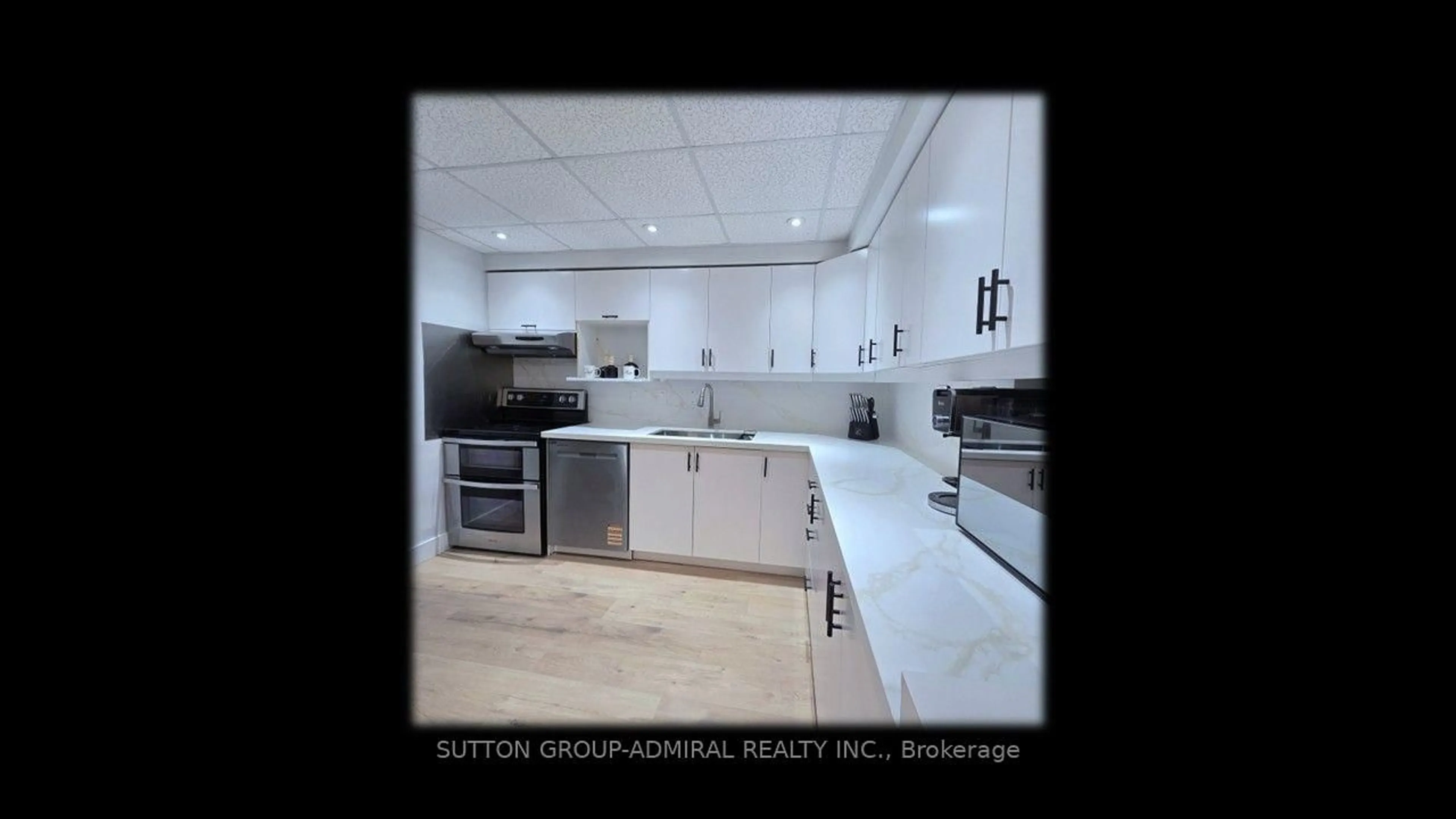 Contemporary kitchen, ceramic/tile floor for 366 The East Mall #114, Toronto Ontario M9B 6C6