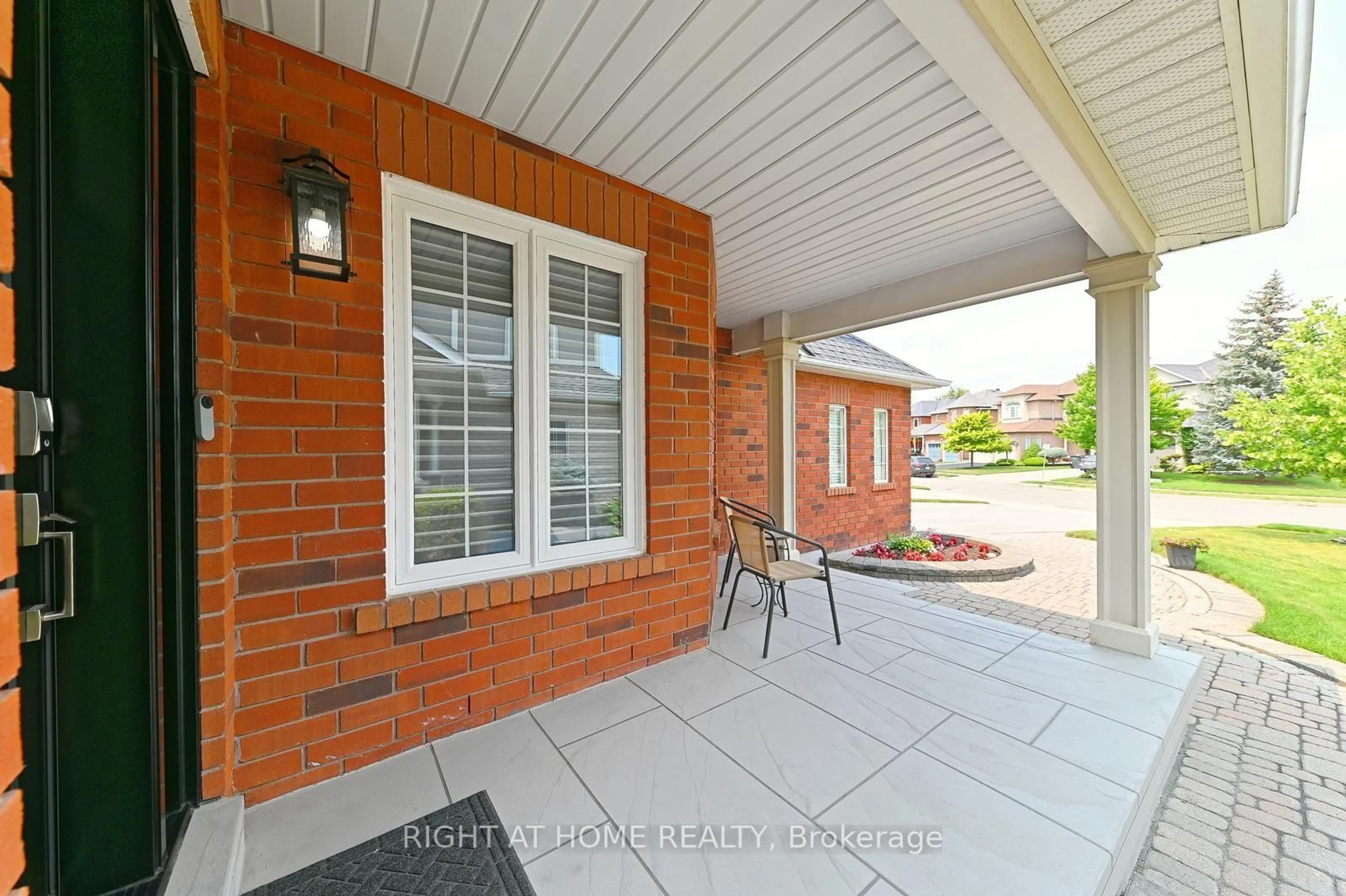 Unknown for 65 Baybrook Rd, Brampton Ontario L7A 1L4