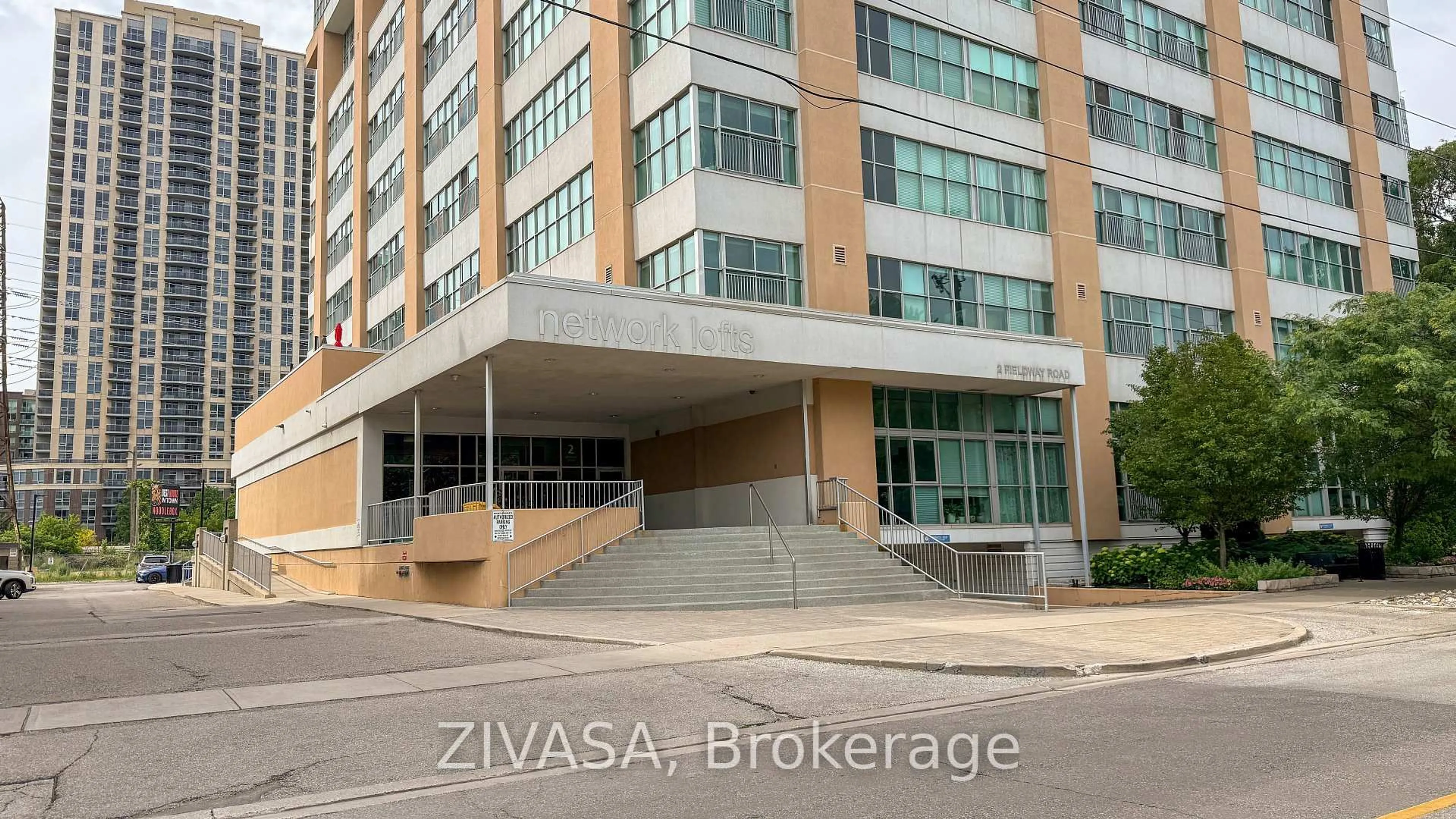 Indoor foyer for 2 Fieldway Rd #218, Toronto Ontario M8Z 0B9