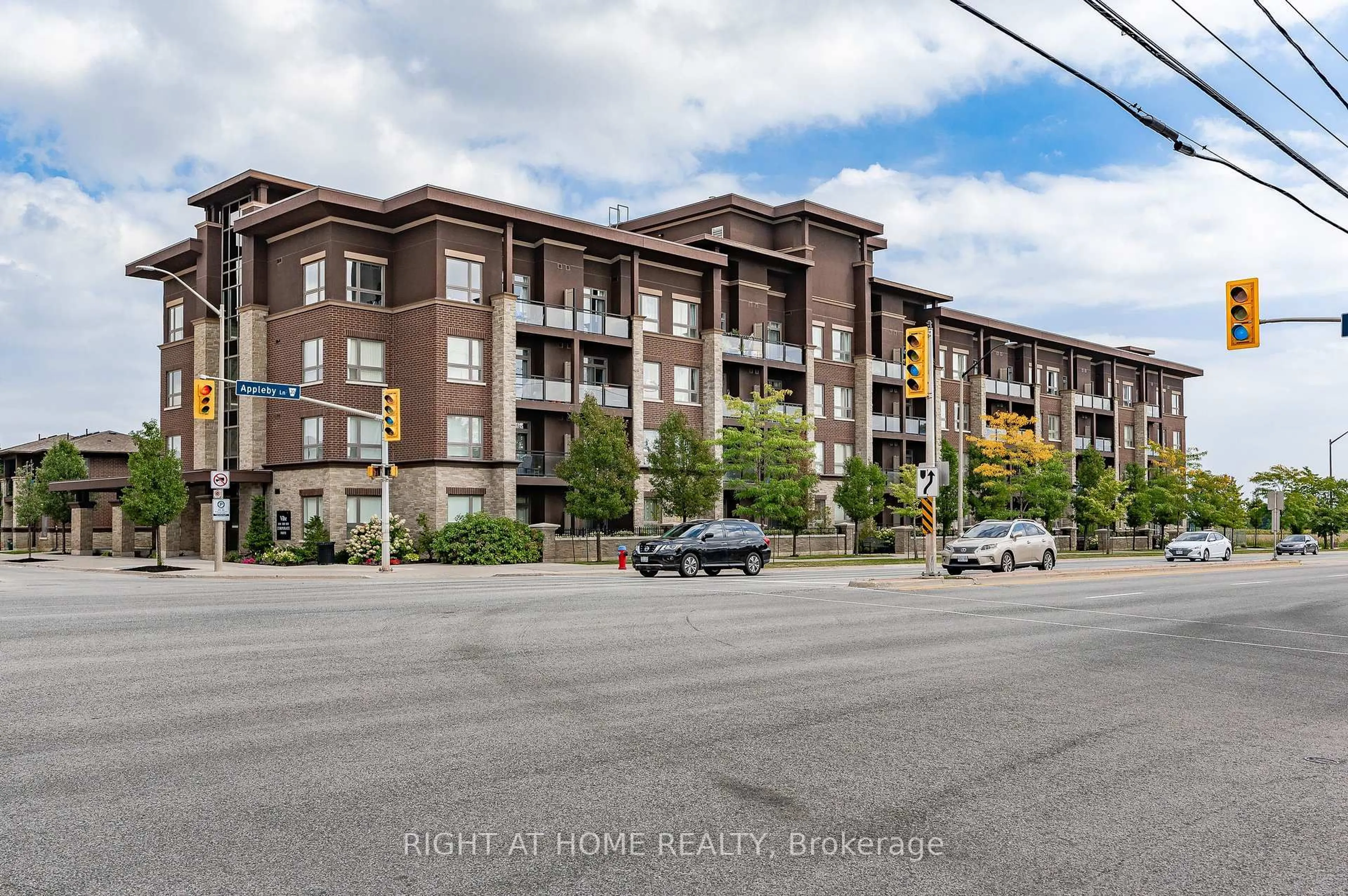 A pic from outside/outdoor area/front of a property/back of a property/a pic from drone, street for 5020 Corporate Dr #107, Burlington Ontario L7L 0H7