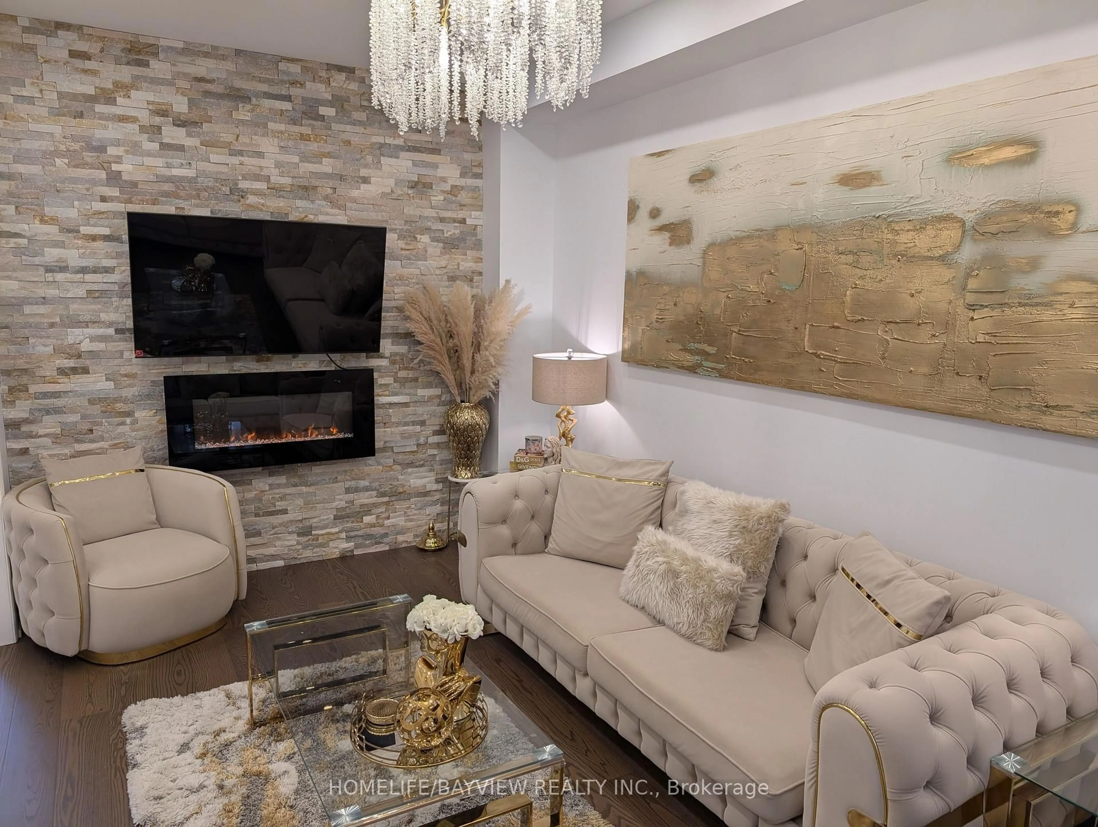 Living room with furniture, unknown for 32 Devonsleigh Dr, Brampton Ontario L7A 3S3