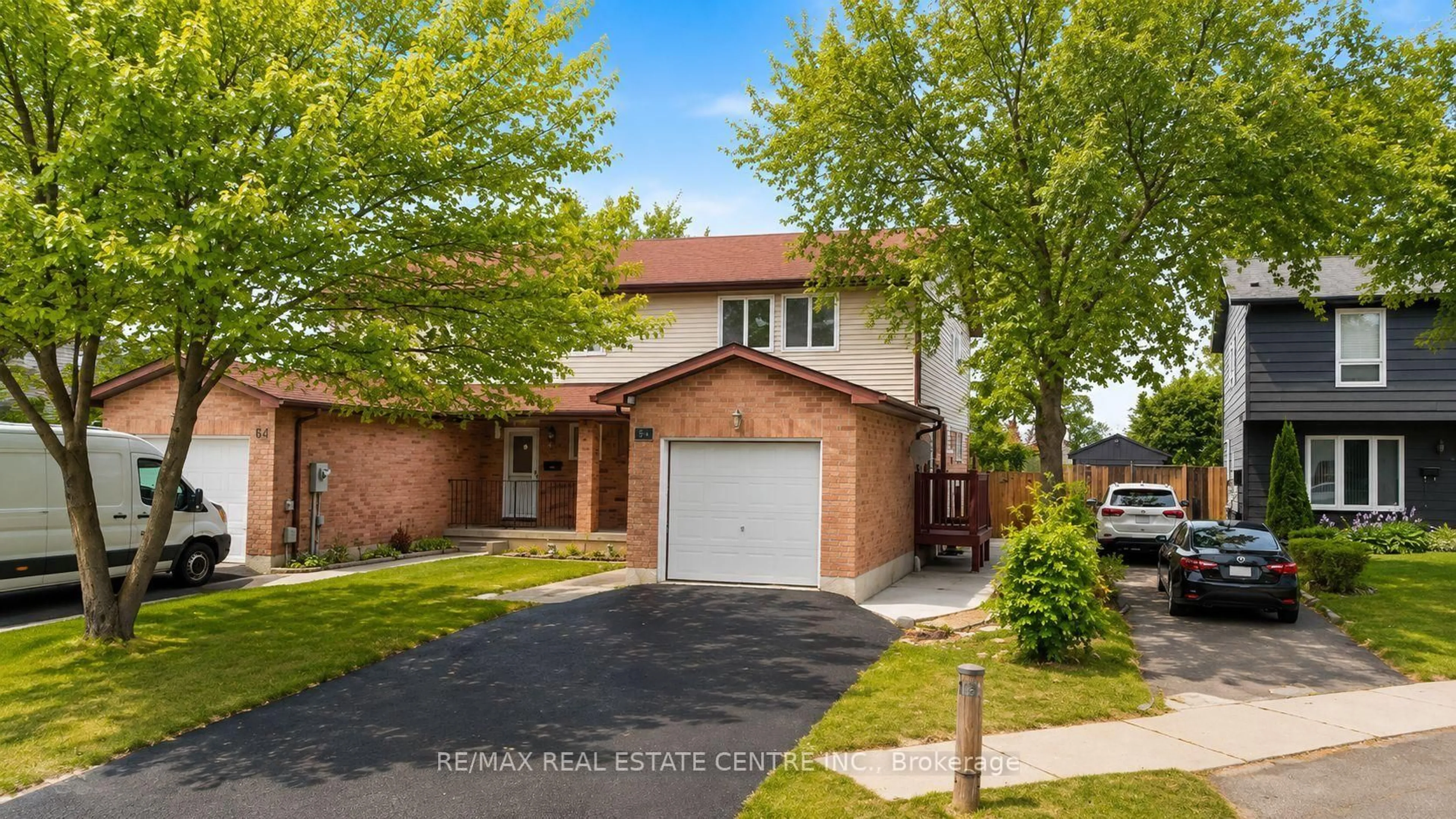 Home with brick exterior material, street for 62 Bramhall Circ, Brampton Ontario L6V 2G4