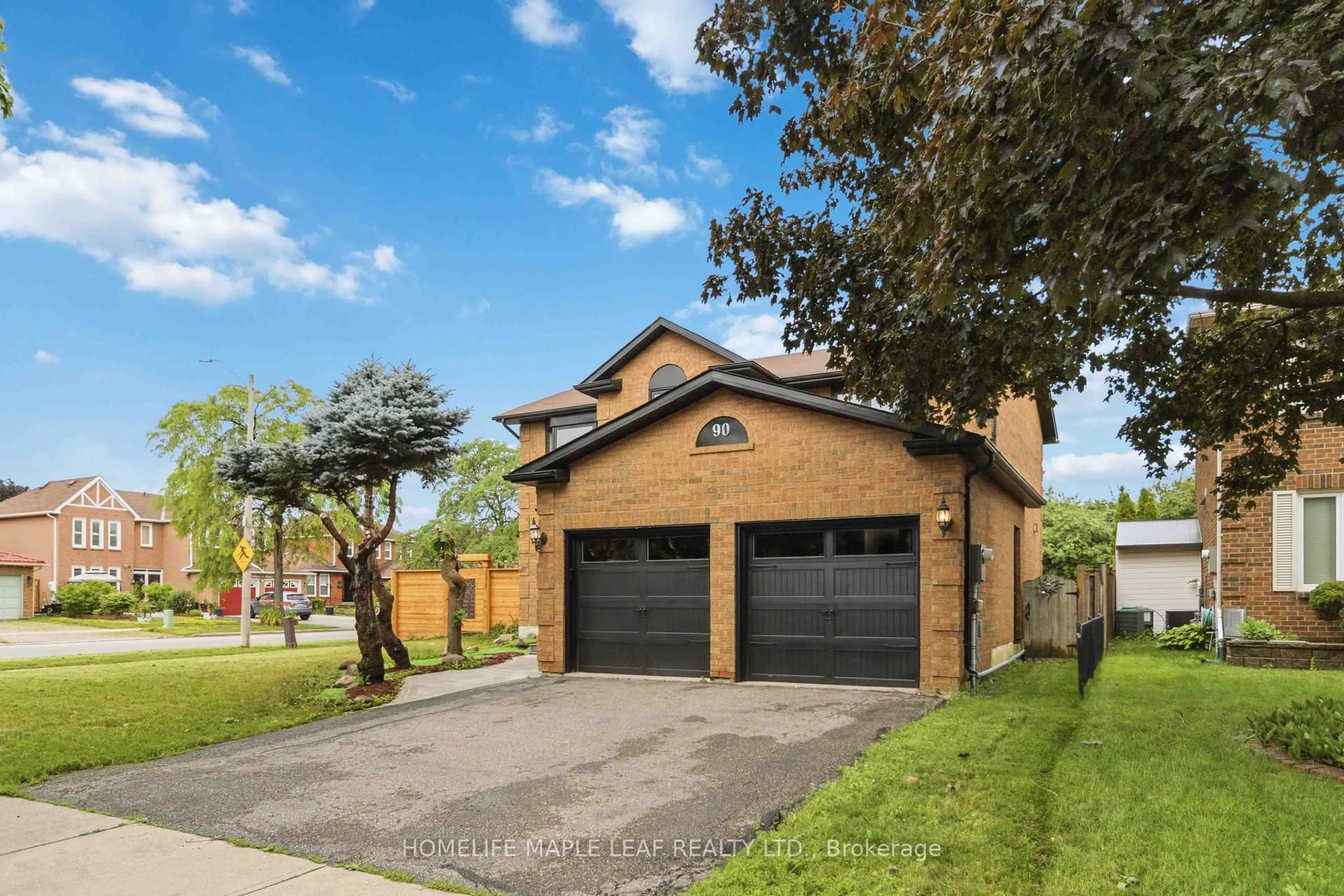 Home with brick exterior material, street for 90 Burgby Ave, Brampton Ontario L6X 3A4