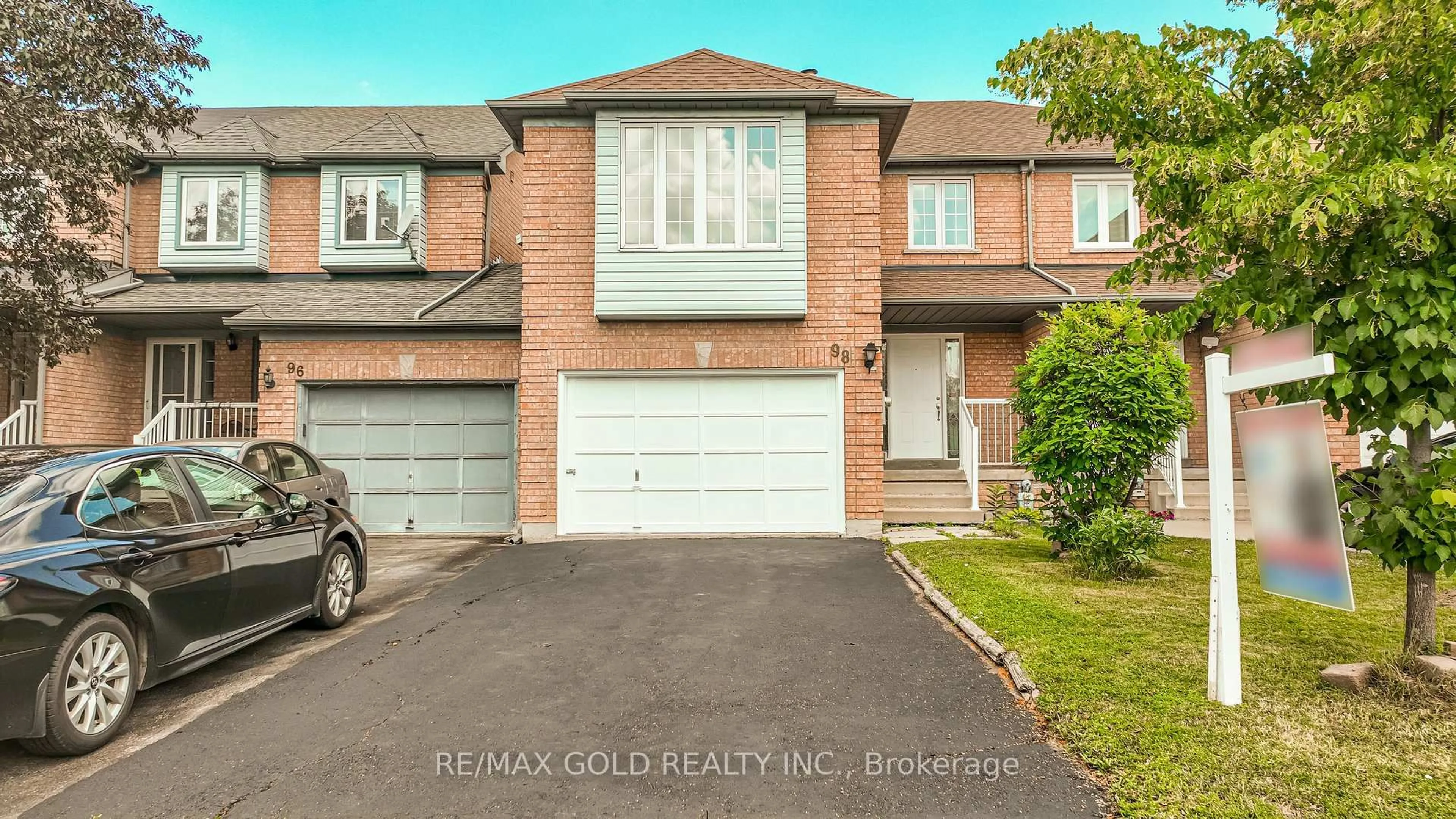 Home with brick exterior material, street for 98 Sahara Tr, Brampton Ontario L6R 1P4