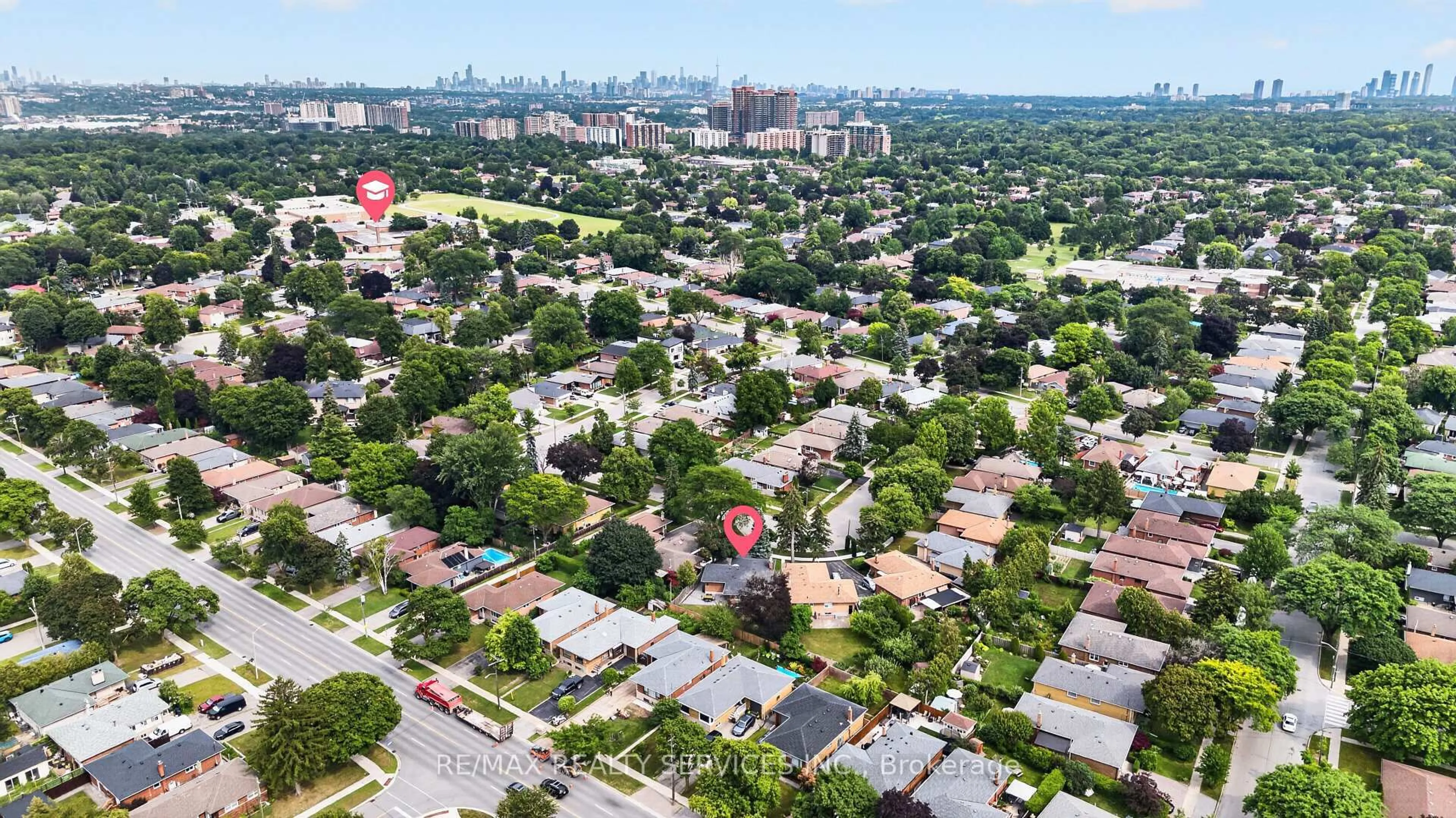 A pic from outside/outdoor area/front of a property/back of a property/a pic from drone, city buildings view from balcony for 18 Spencely Crt, Toronto Ontario M9P 1N5