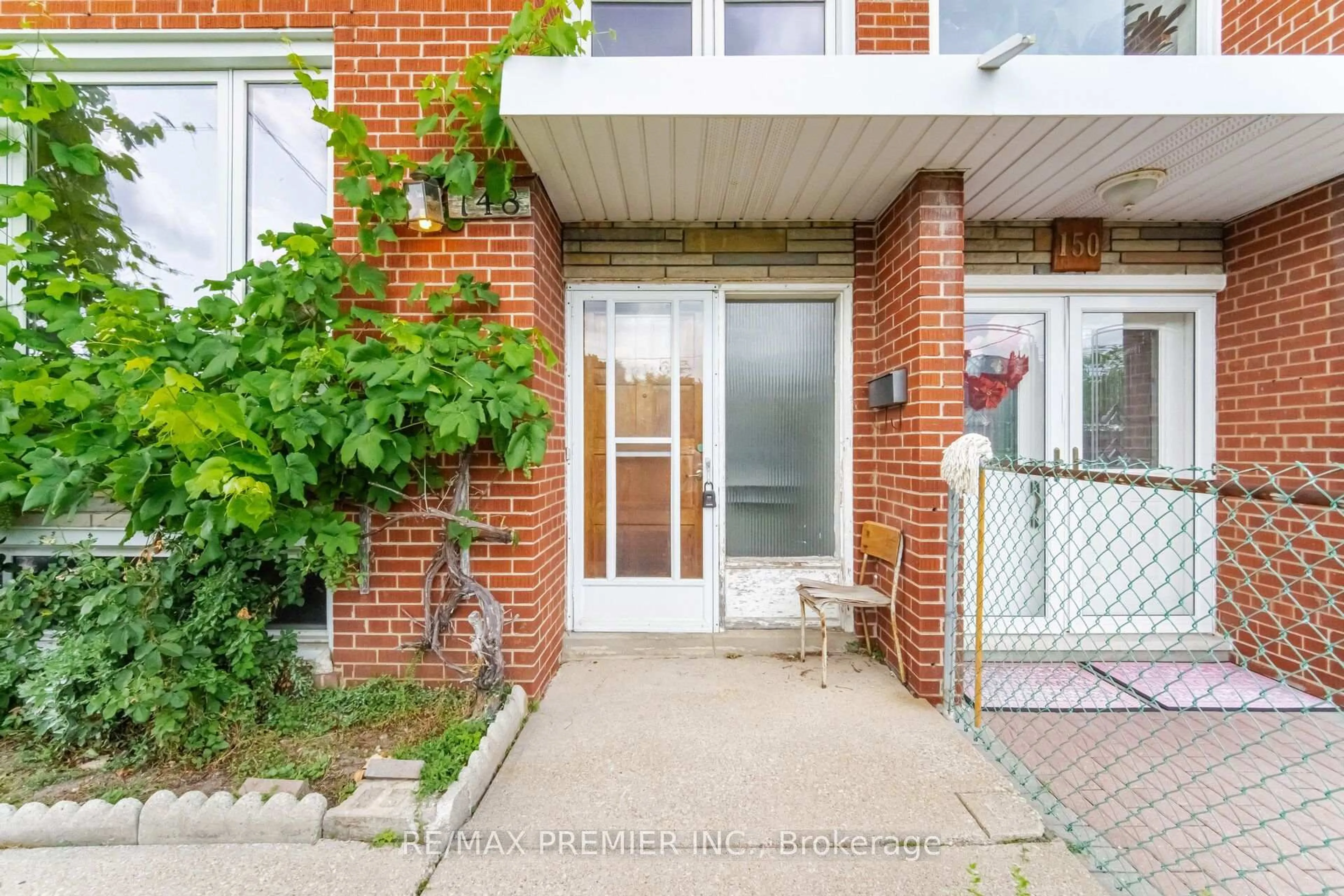 Unknown for 148 Giltspur Dr, Toronto Ontario M3L 1N1