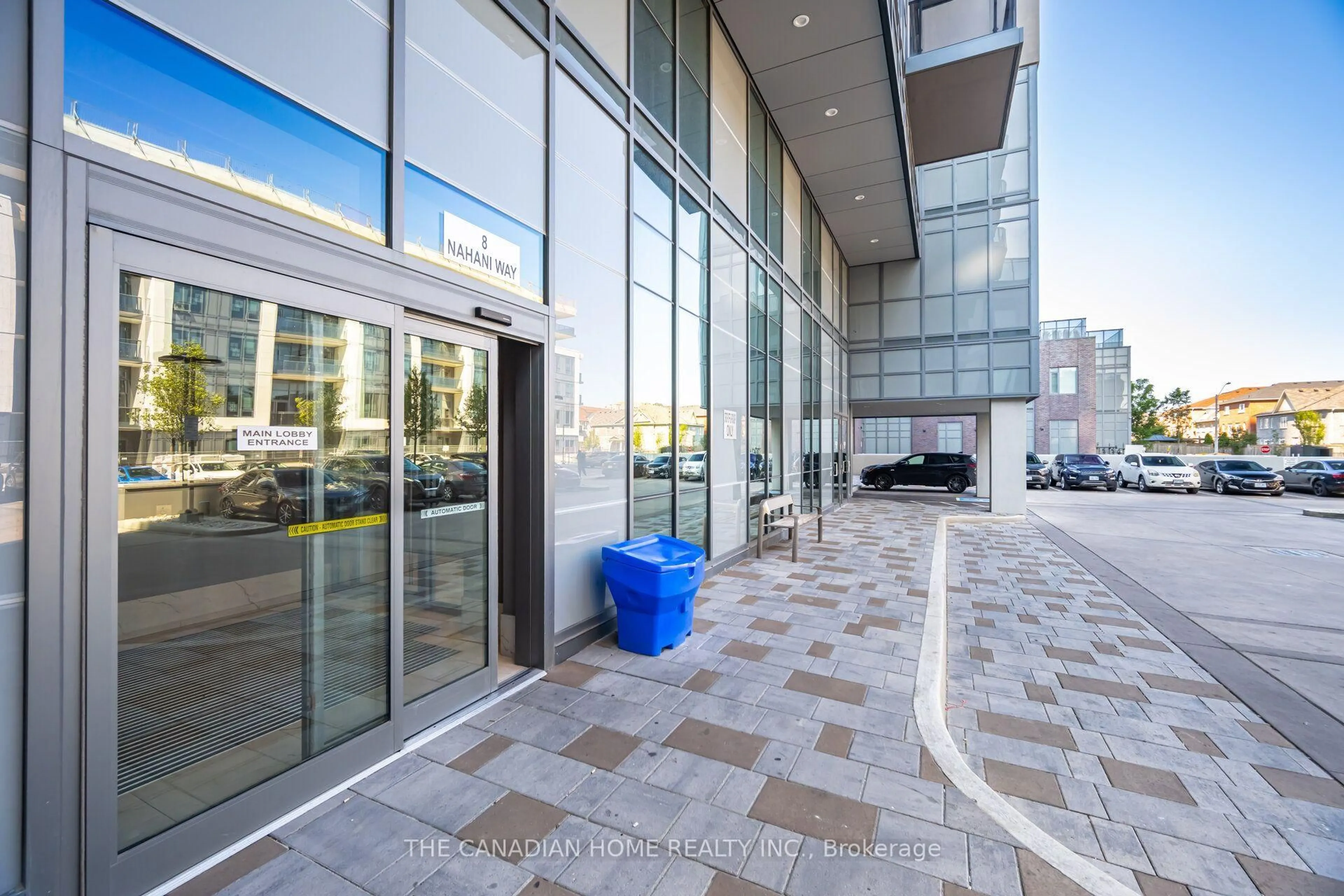Indoor foyer for 8 Nahani Way #3119, Mississauga Ontario L4Z 0C6