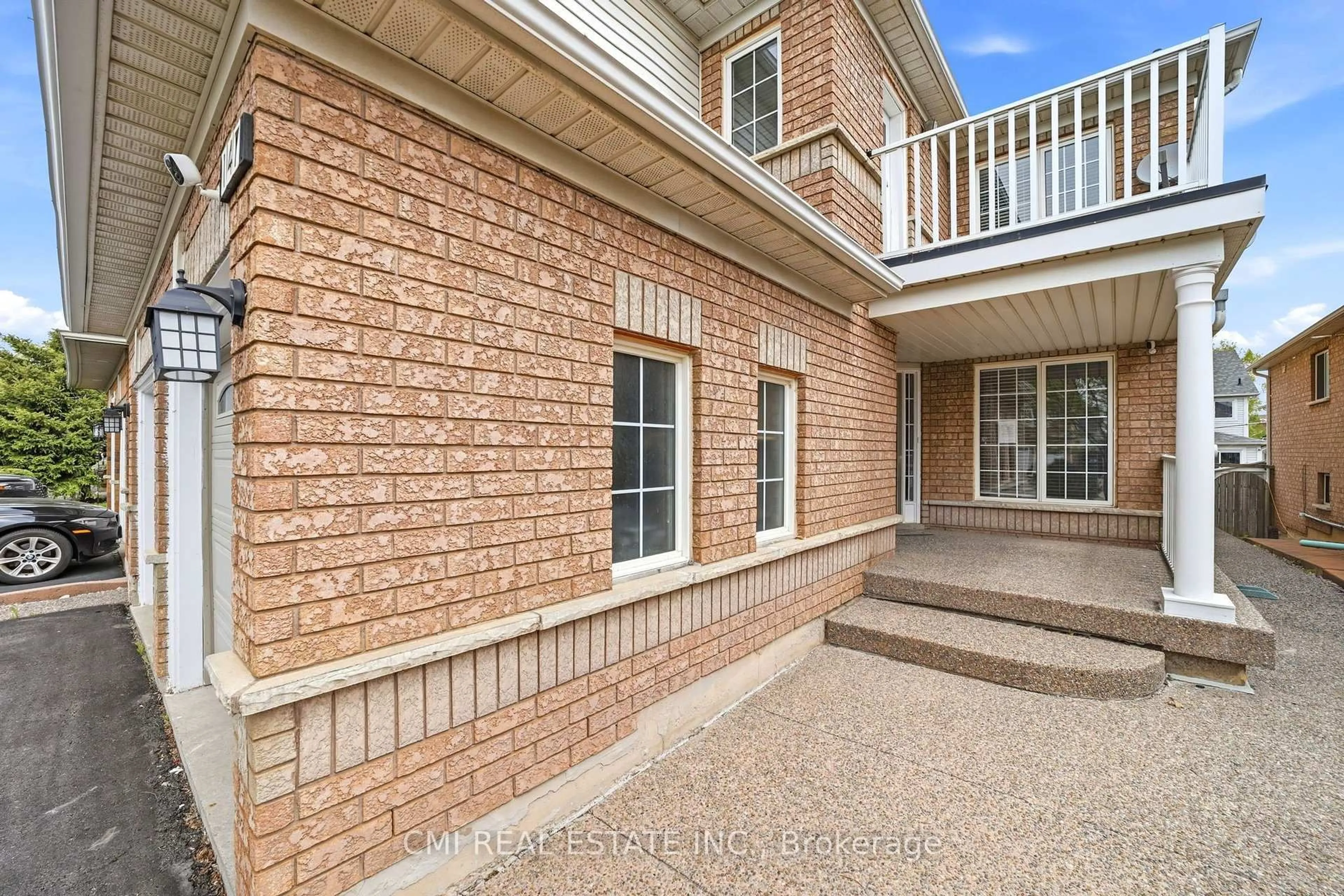 Home with brick exterior material, street for 147 Porchlight Rd, Brampton Ontario L6X 4R7