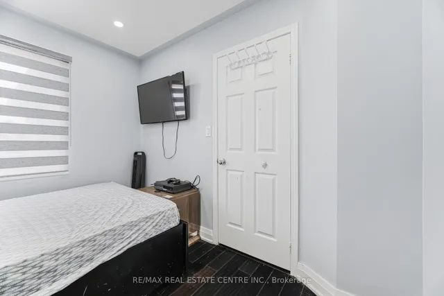 28 Mount Fuji Cres, Brampton 5
