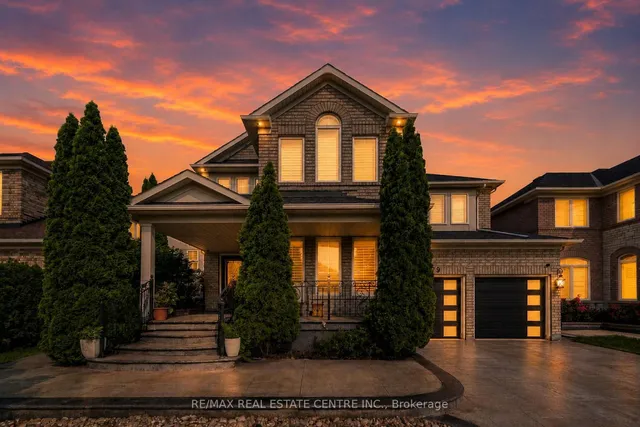 1679 Westbridge Way, Mississauga 2