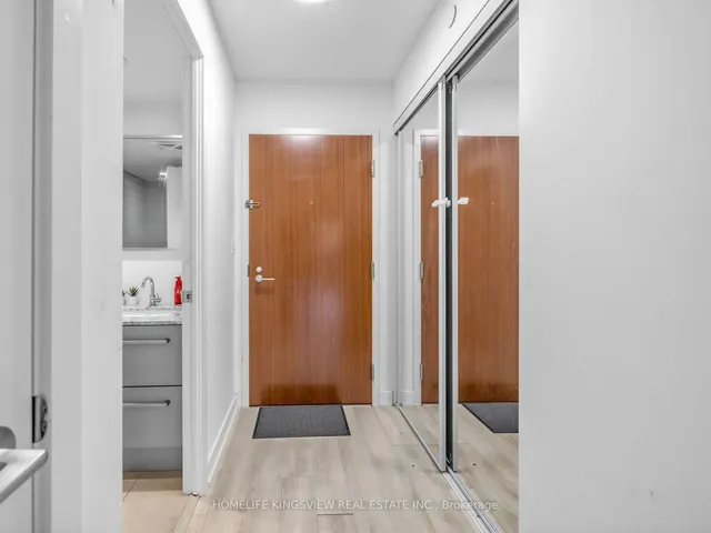 160 Flemington Rd #311, Toronto 4
