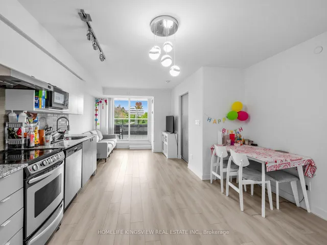 160 Flemington Rd #311, Toronto 5
