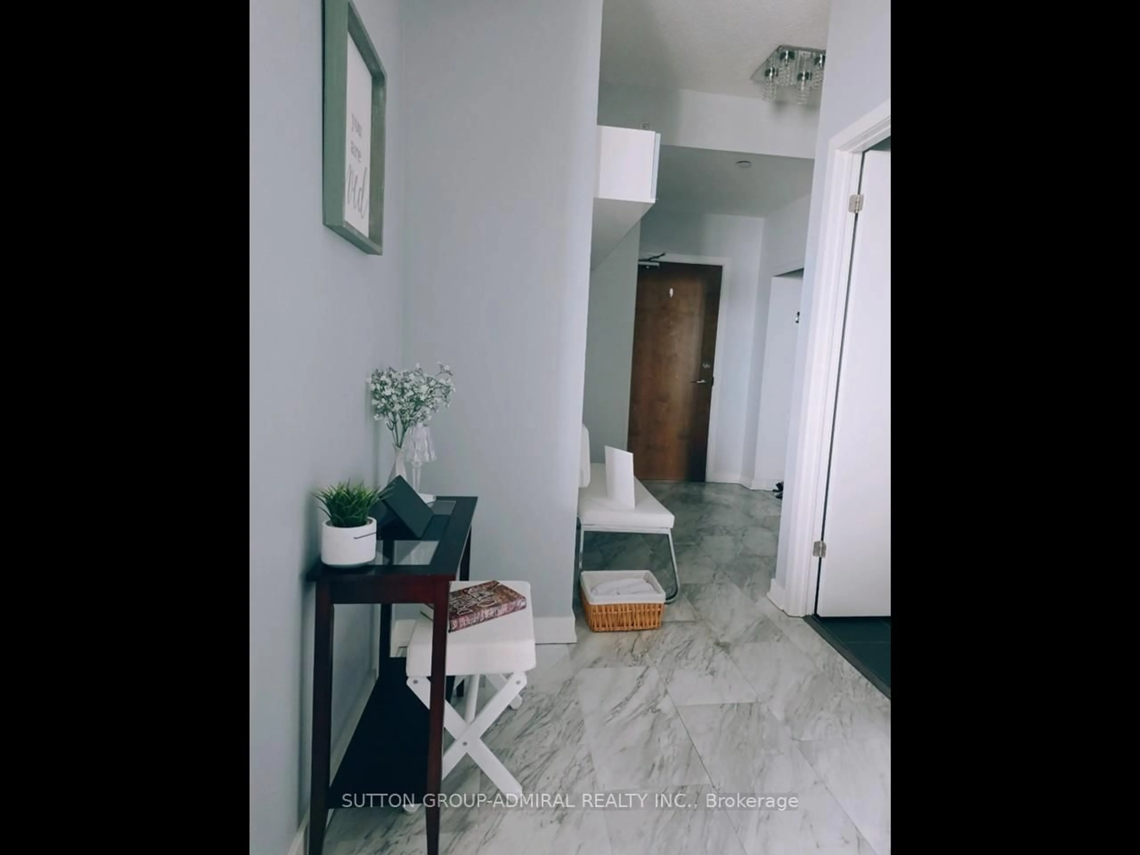 Indoor foyer for 2212 Lake Shore Blvd #1803, Toronto Ontario M8V 0C2