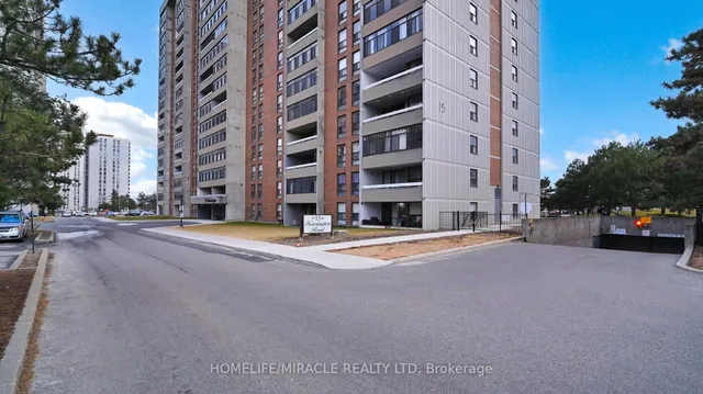 15 Kensington Rd #1112, Brampton 3