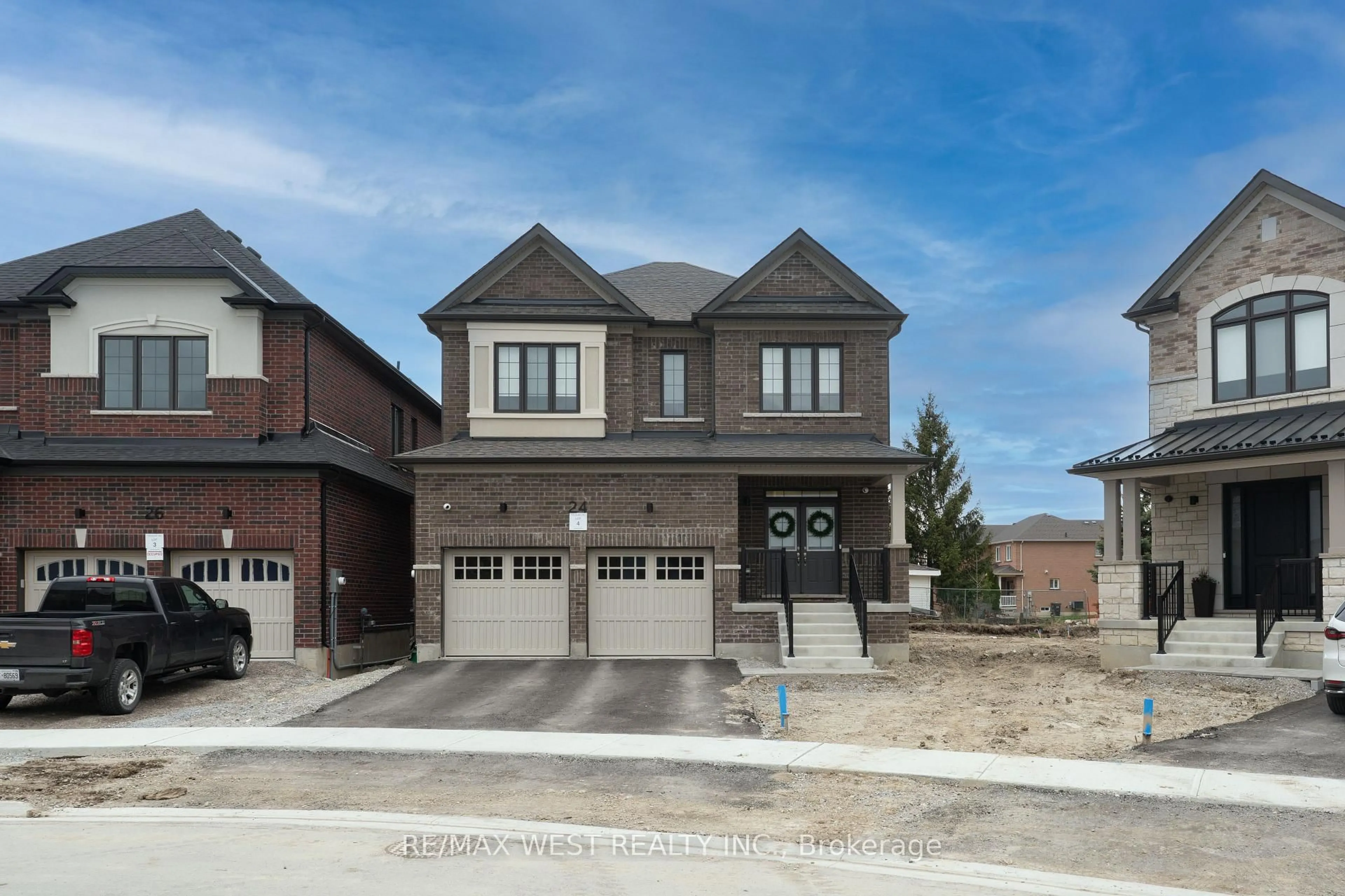 Home with brick exterior material, street for 24 Hanton Cres, Caledon Ontario L7E 2M3