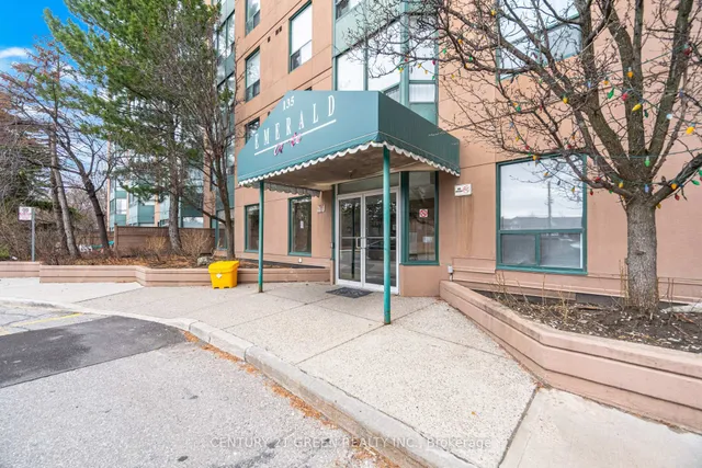 135 Hillcrest Ave #203, Mississauga 3