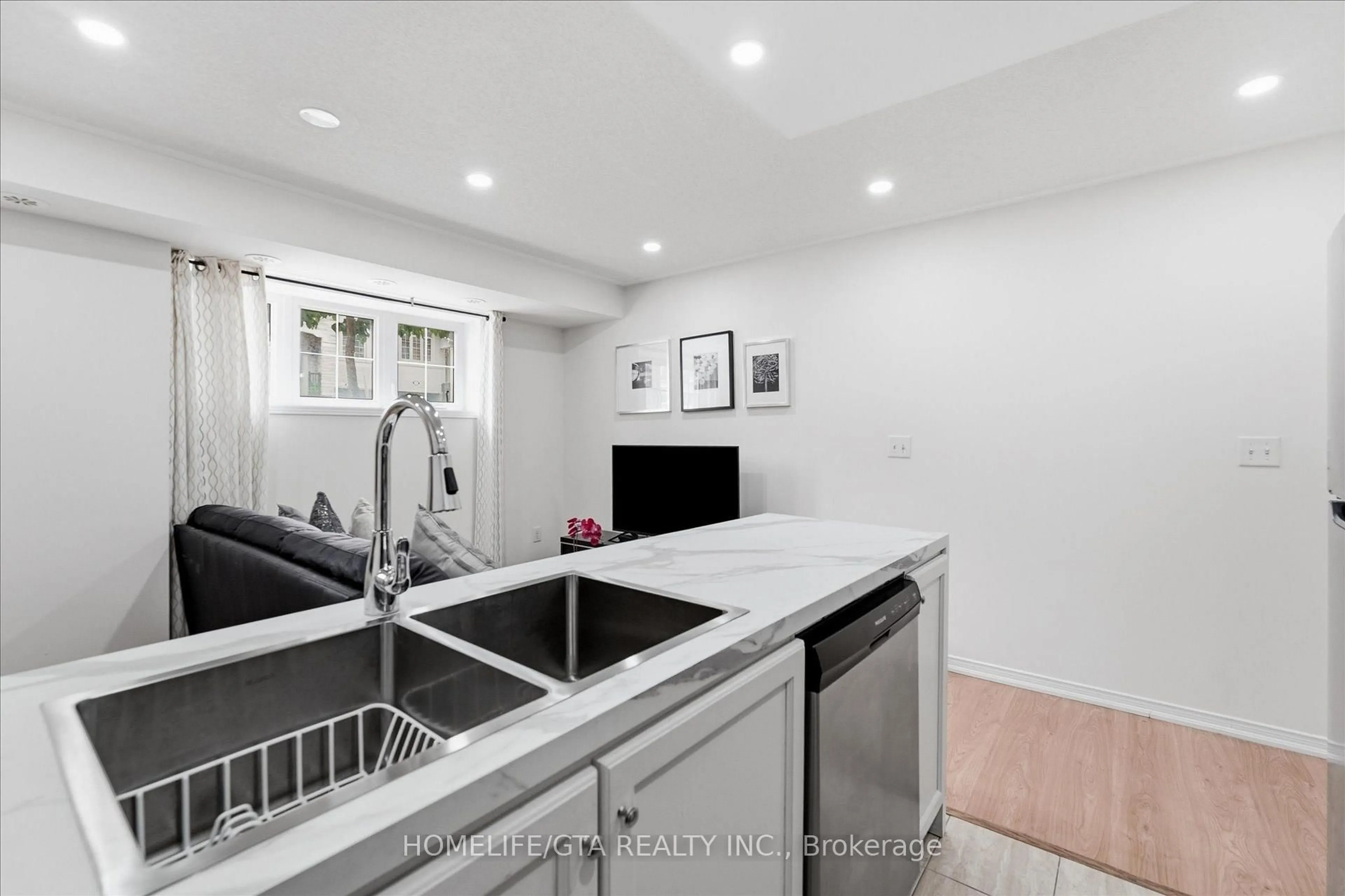 Open concept kitchen, unknown for 157 Isaac Devins Blvd #3, Toronto Ontario M9M 0C5