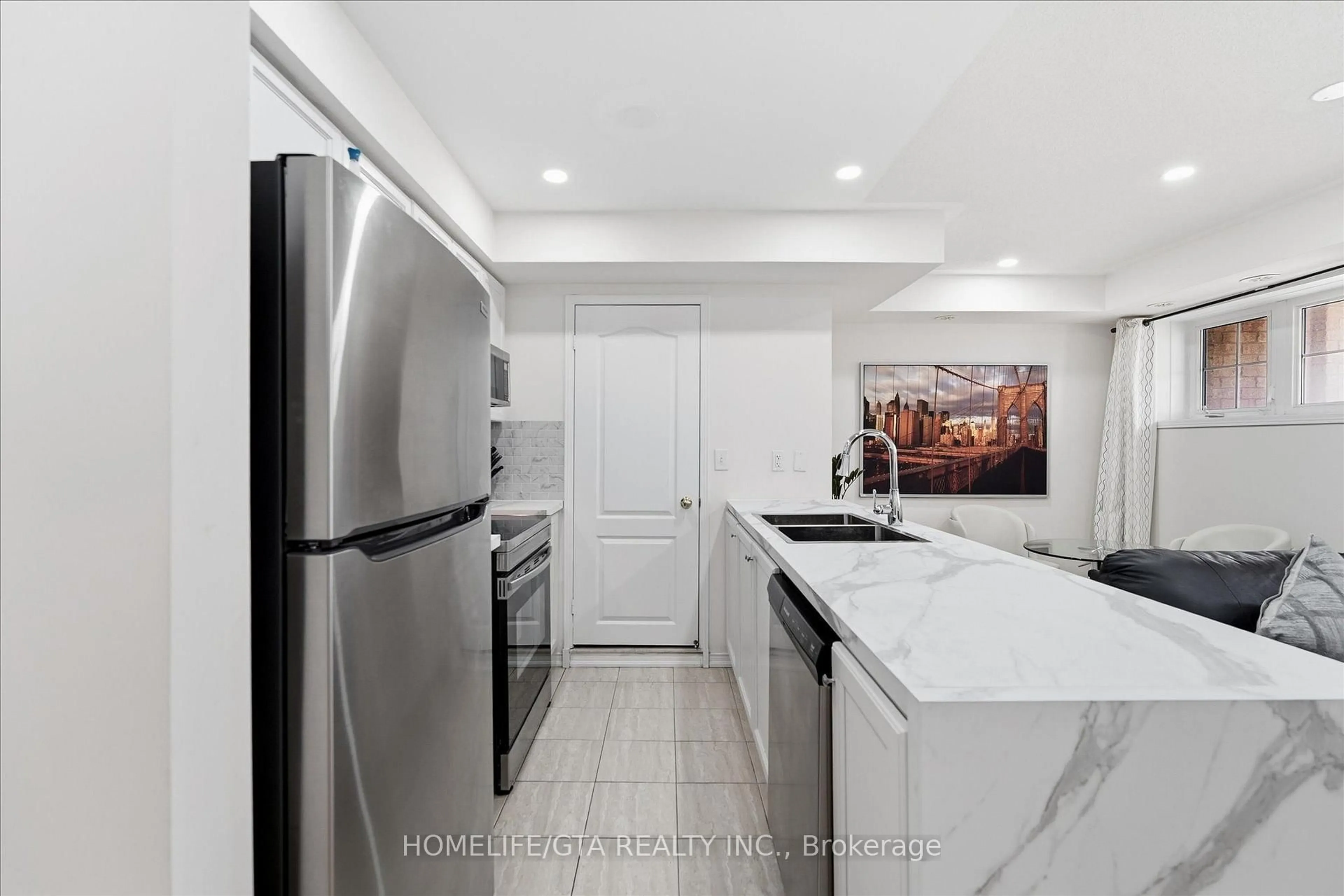 Unknown for 157 Isaac Devins Blvd #3, Toronto Ontario M9M 0C5