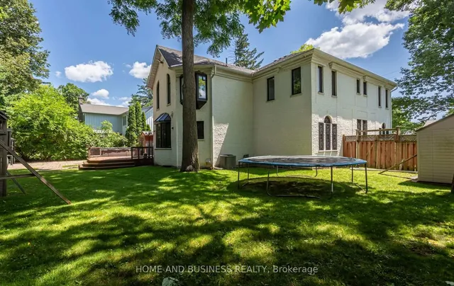 1755 Birchwood Dr, Mississauga 4