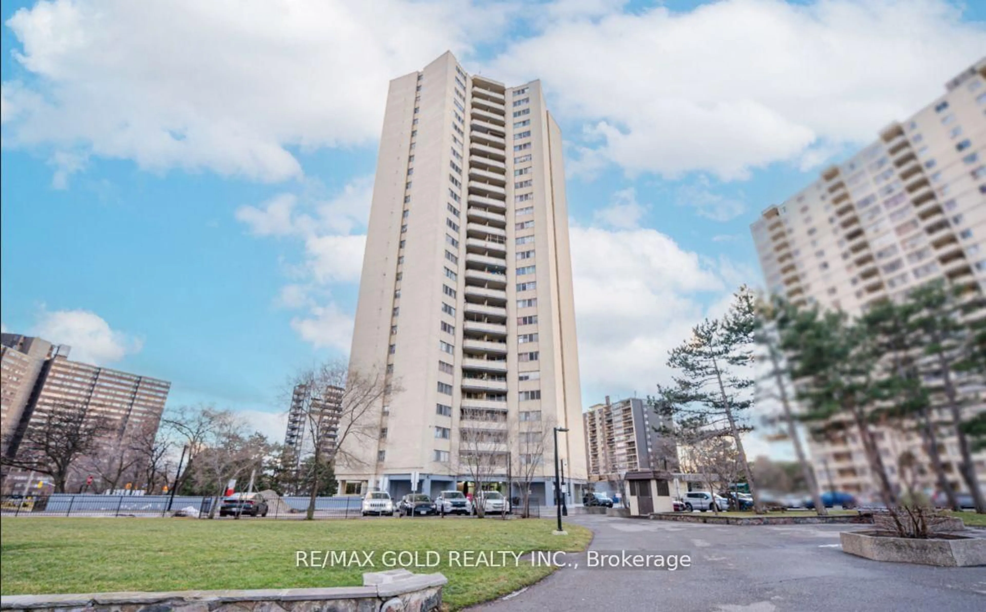 Unknown for 330 Dixon Rd #2107, Toronto Ontario M9R 1S9