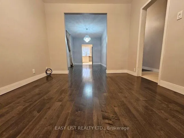 449 Pacific Ave, Toronto 5