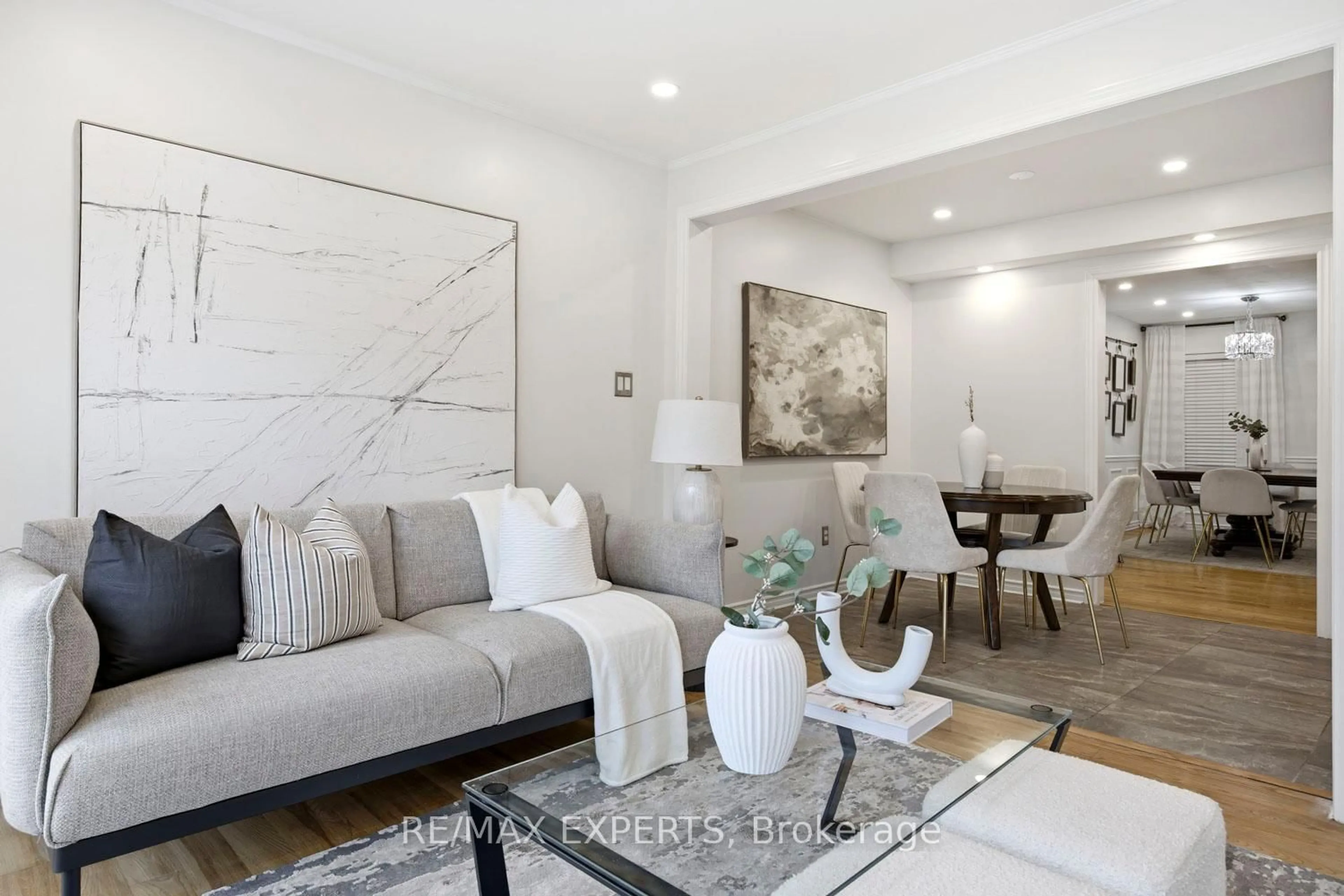Living room with furniture, ceramic/tile floor for 40 Dills Cres, Milton Ontario L9T 5P2