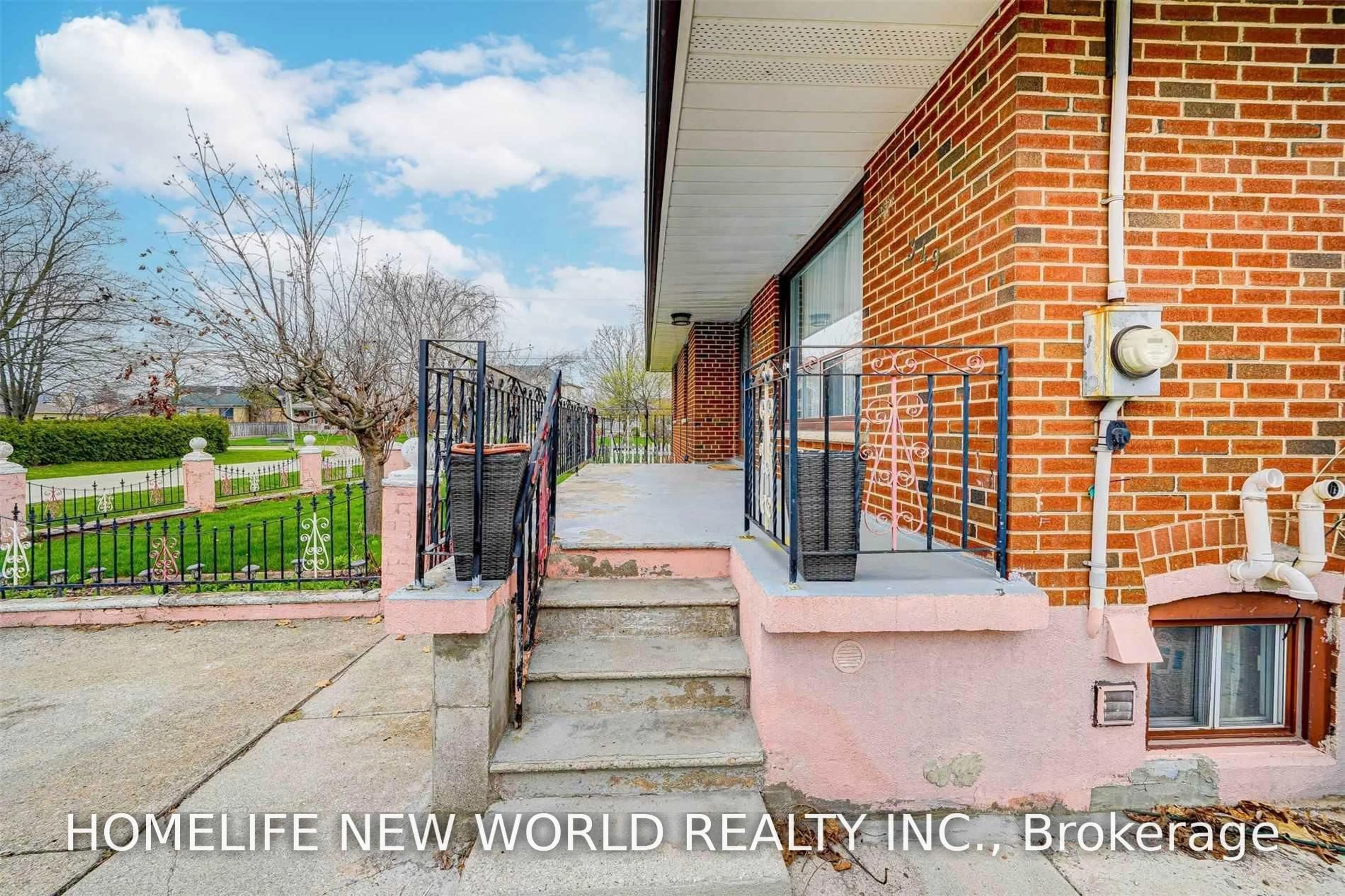 Unknown for 349 Woodale Ave, Oakville Ontario L6K 2N8