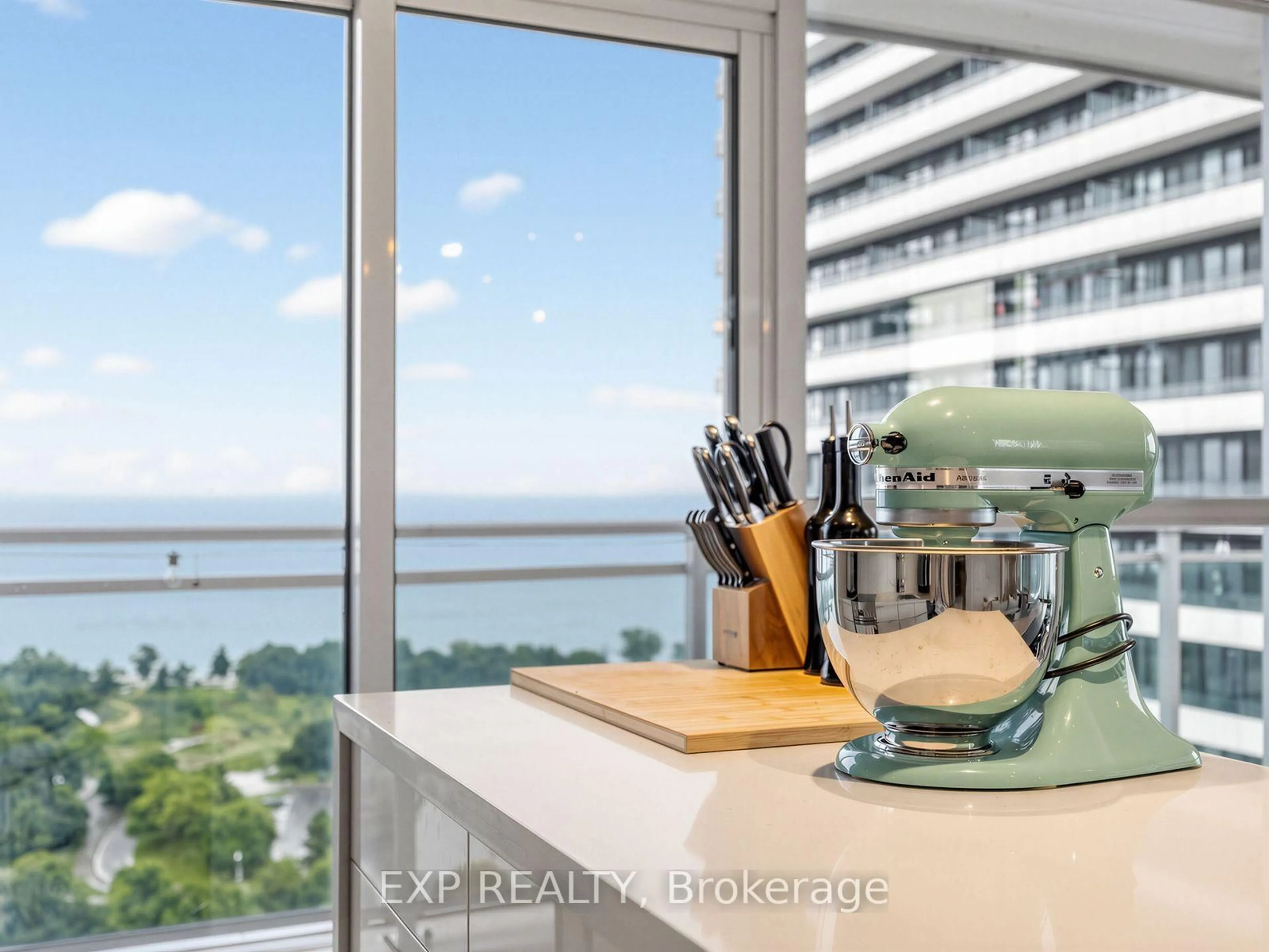 Contemporary kitchen, unknown for 33 Shore Breeze Dr #1910, Toronto Ontario M8V 0G1