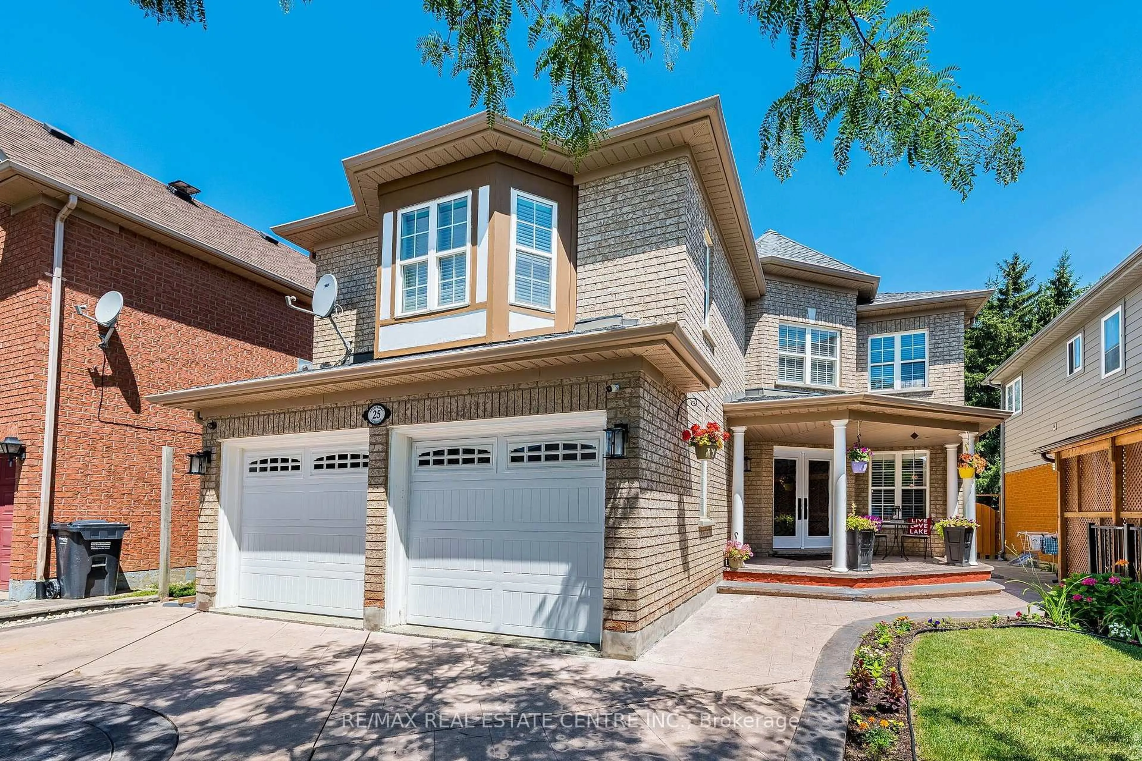 Home with brick exterior material, street for 25 Sheepberry Terr, Brampton Ontario L7A 2B6