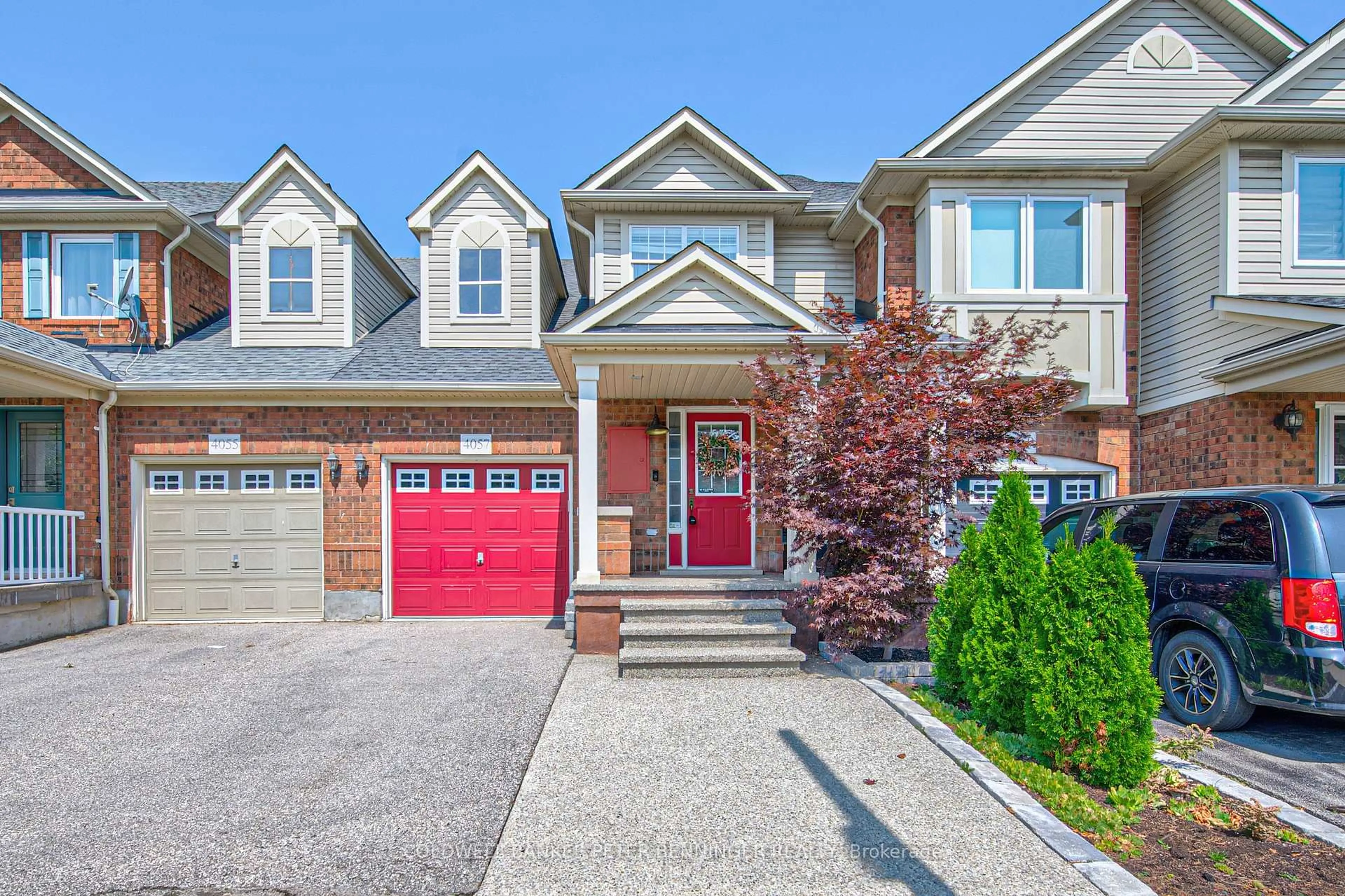 Home with brick exterior material, street for 4057 Donnic Dr, Burlington Ontario L7M 0A5