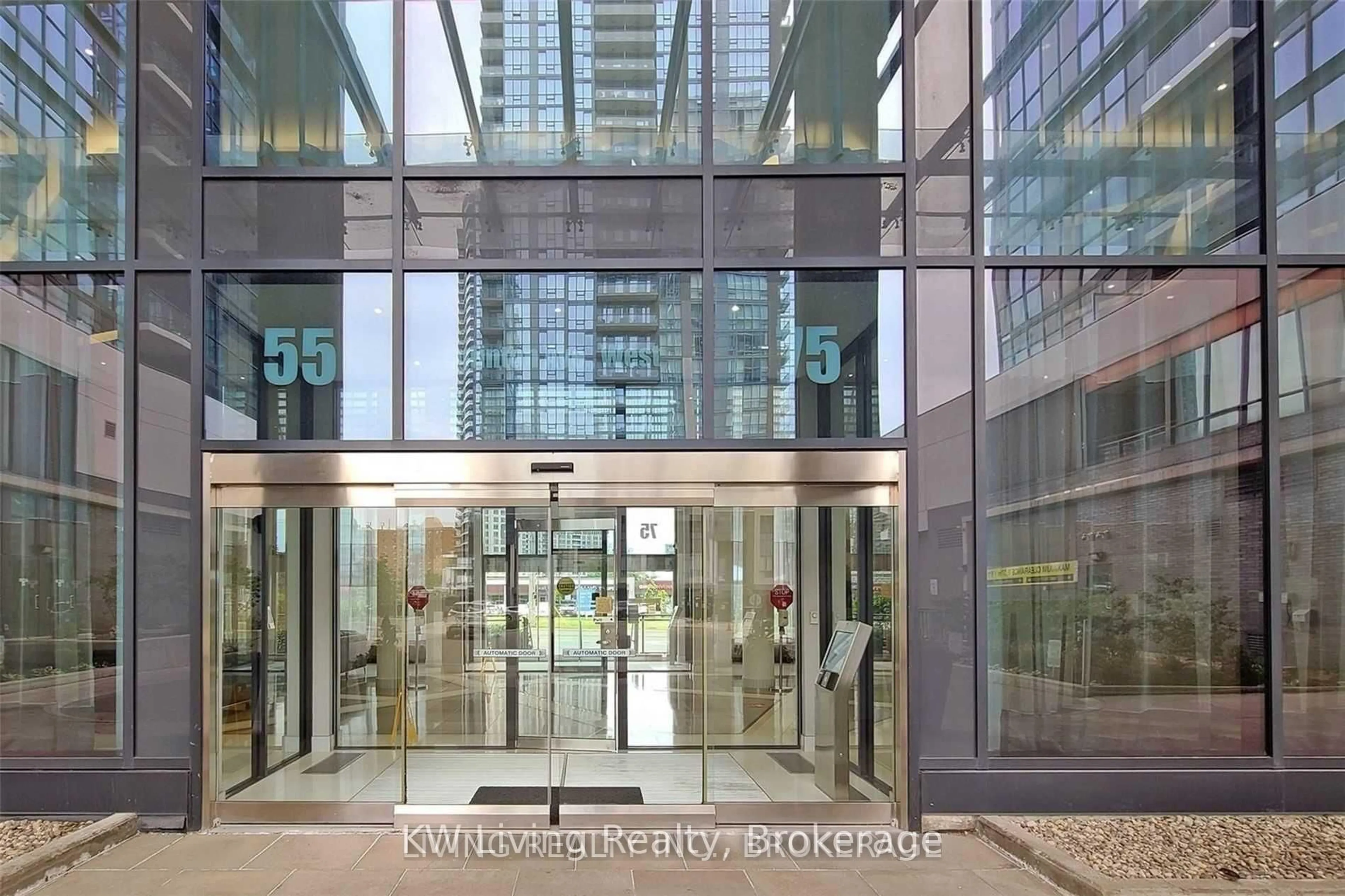 Indoor foyer for 75 Eglinton Ave #1807, Mississauga Ontario L5R 0E5