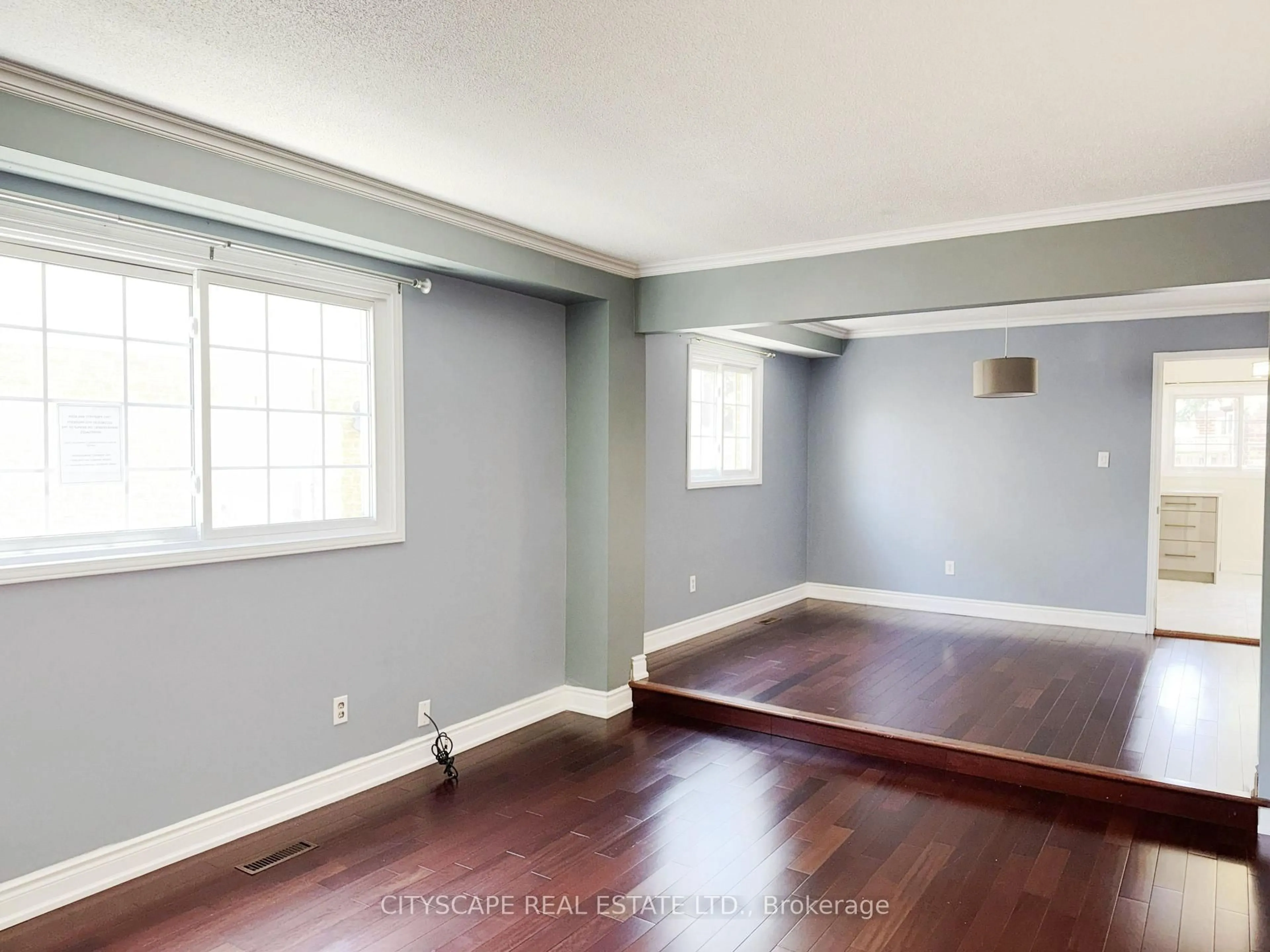 A pic of a room for 3 Gervais Dr, Brampton Ontario L6Y 2V3