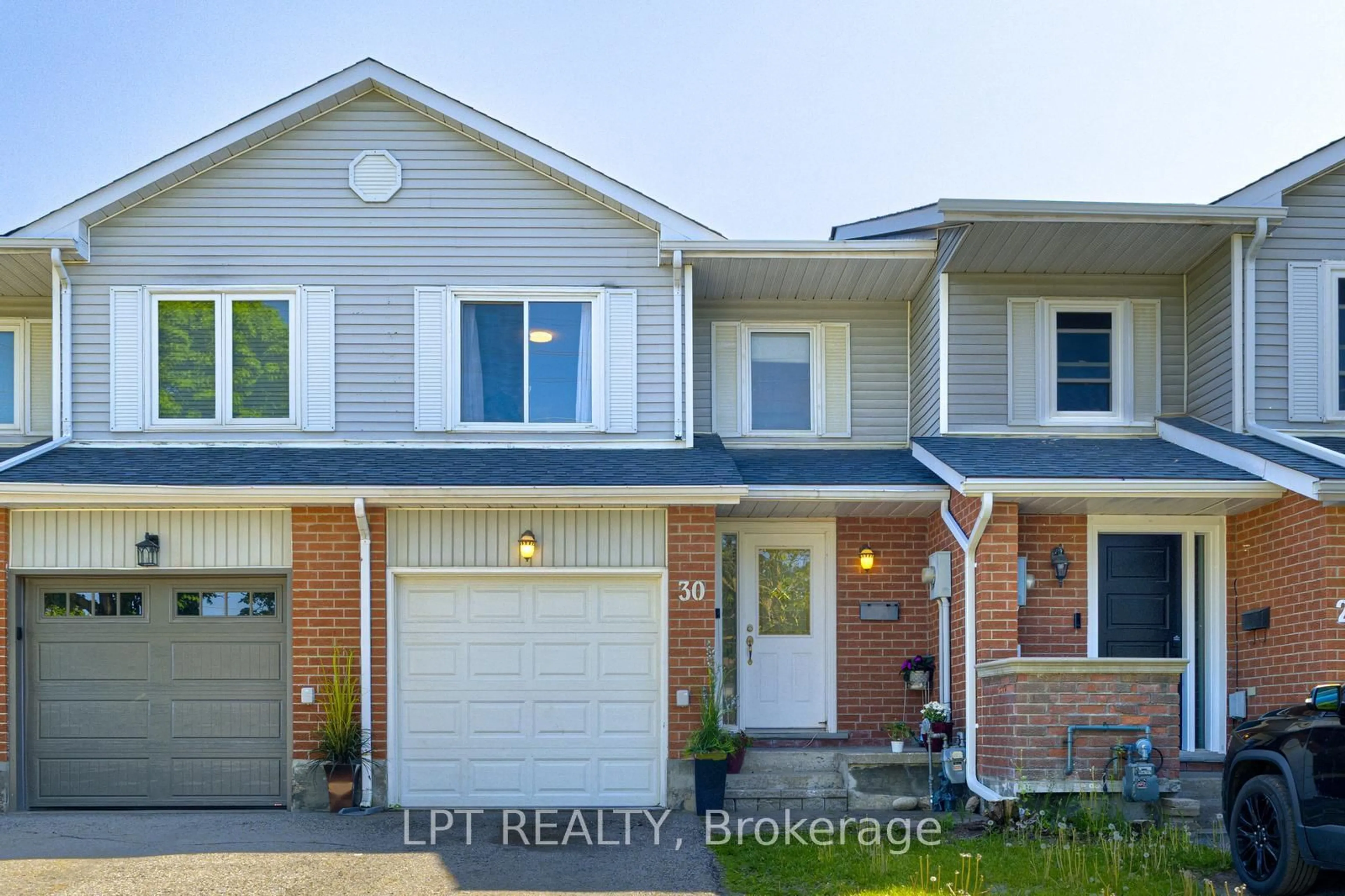 Home with brick exterior material, street for 30 Dawson Rd, Orangeville Ontario L9W 2W3