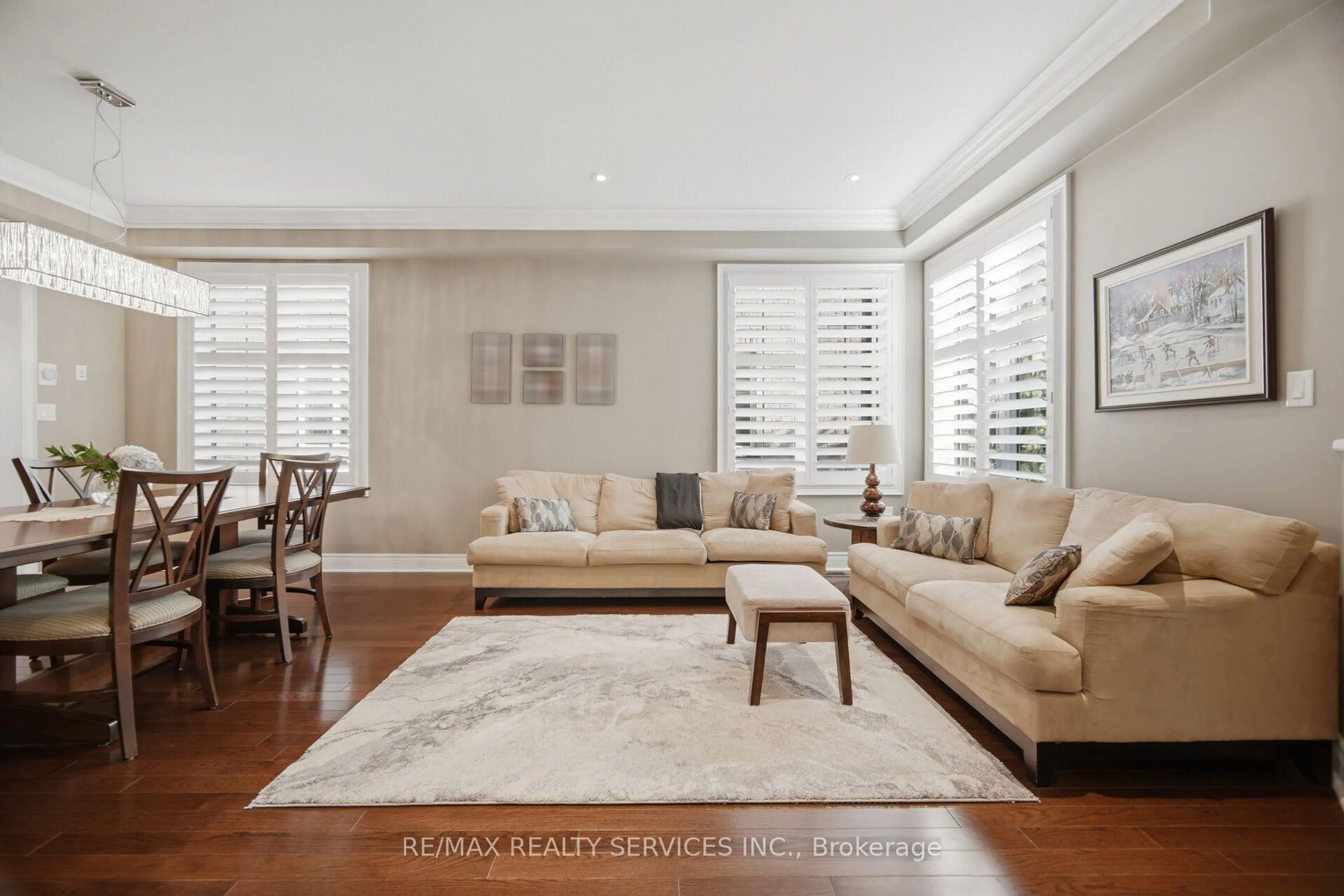 Living room with furniture, unknown for 49 Learmont Ave, Caledon Ontario L7C 3N7