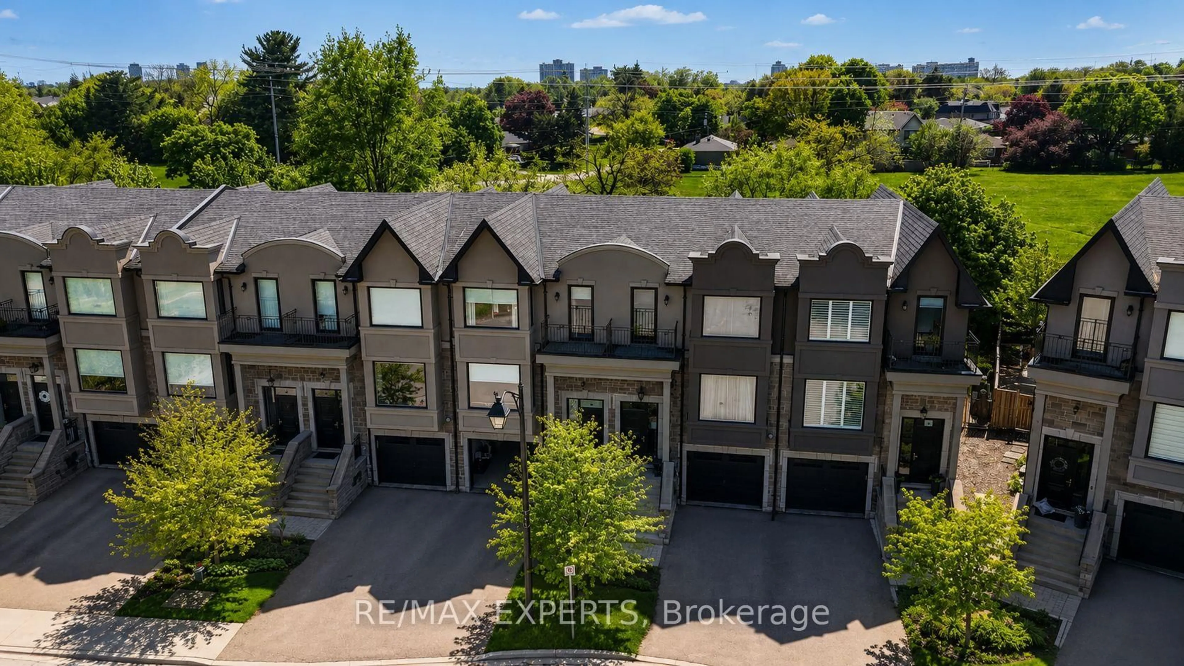 A pic from outside/outdoor area/front of a property/back of a property/a pic from drone, unknown for 22 Matthew Crt, Toronto Ontario M9B 2Y3