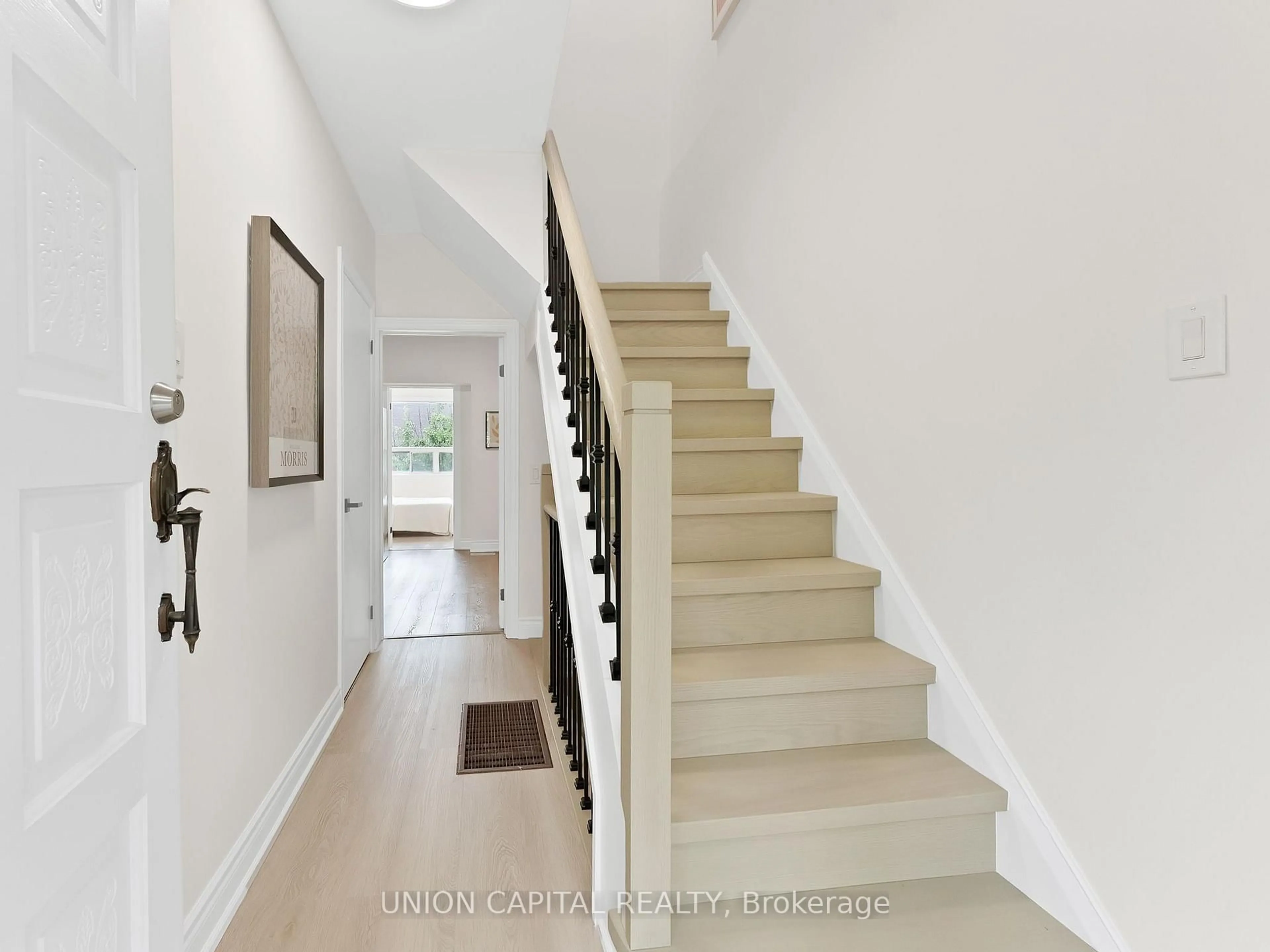 Unknown for 1373 Davenport Rd, Toronto Ontario M6H 2H5