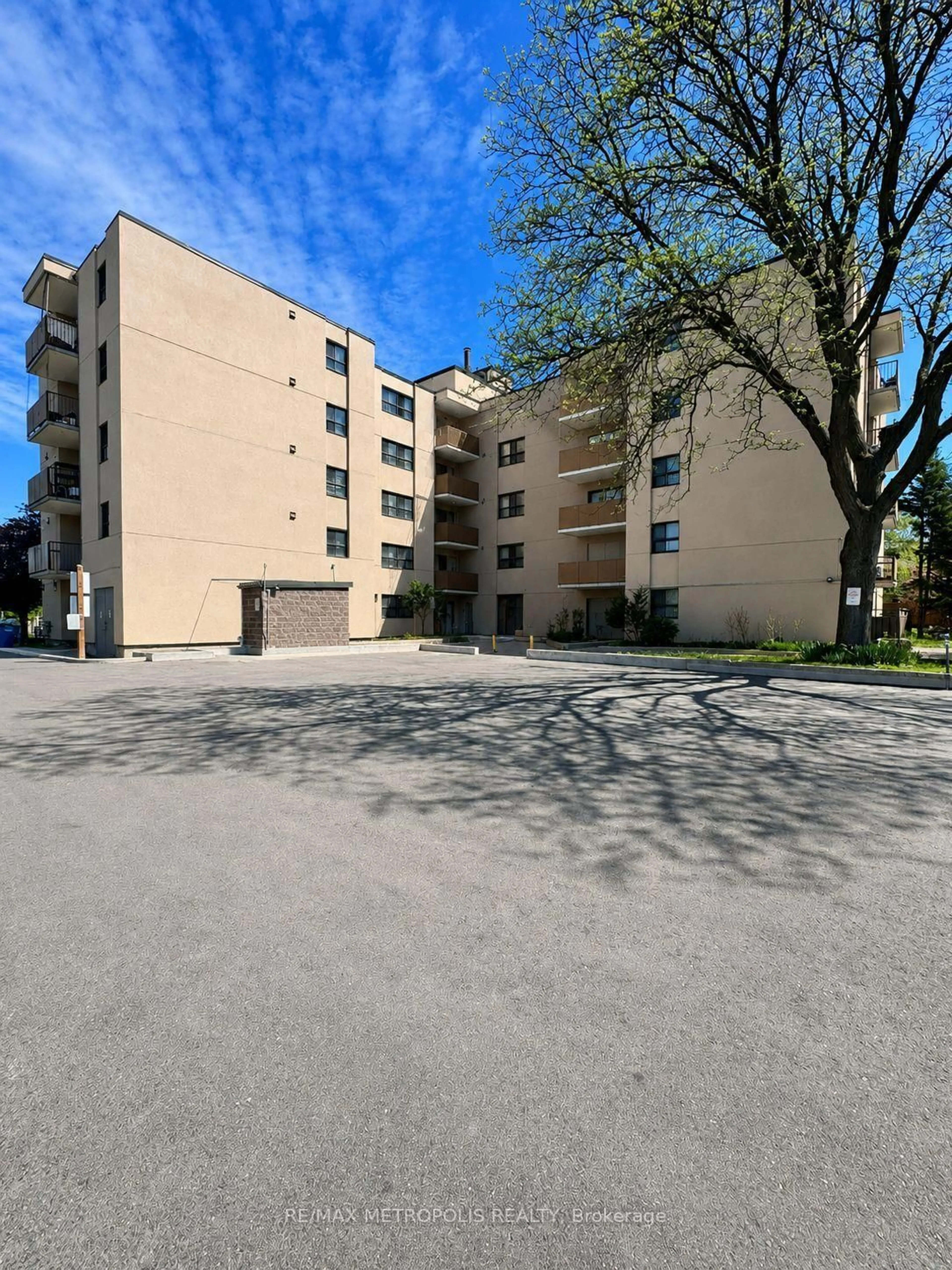 Unknown for 1445 Wilson Ave #202, Toronto Ontario M3M 1J5