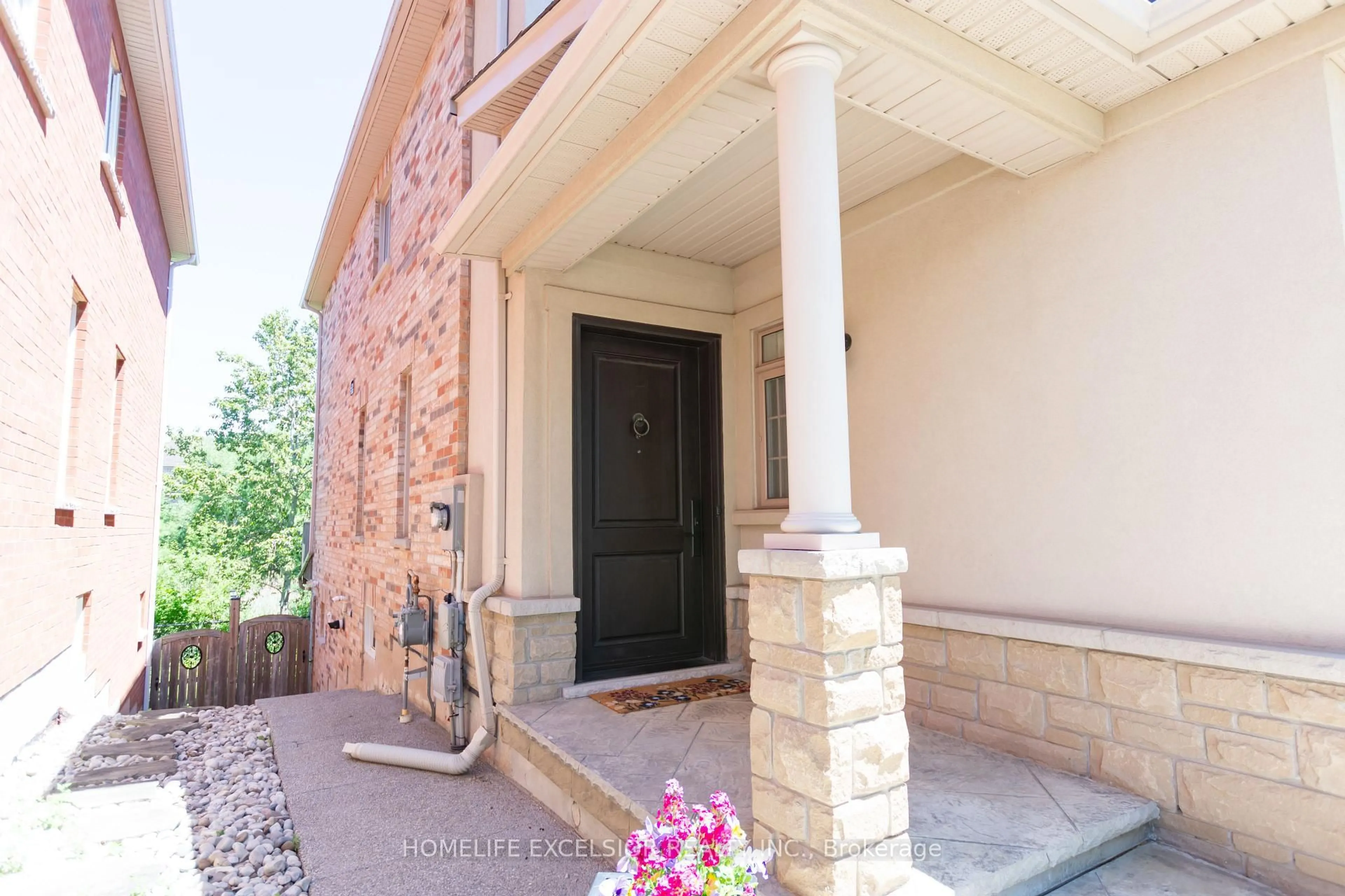 Unknown for 2425 QUETICO Cres, Oakville Ontario L6M 0R4