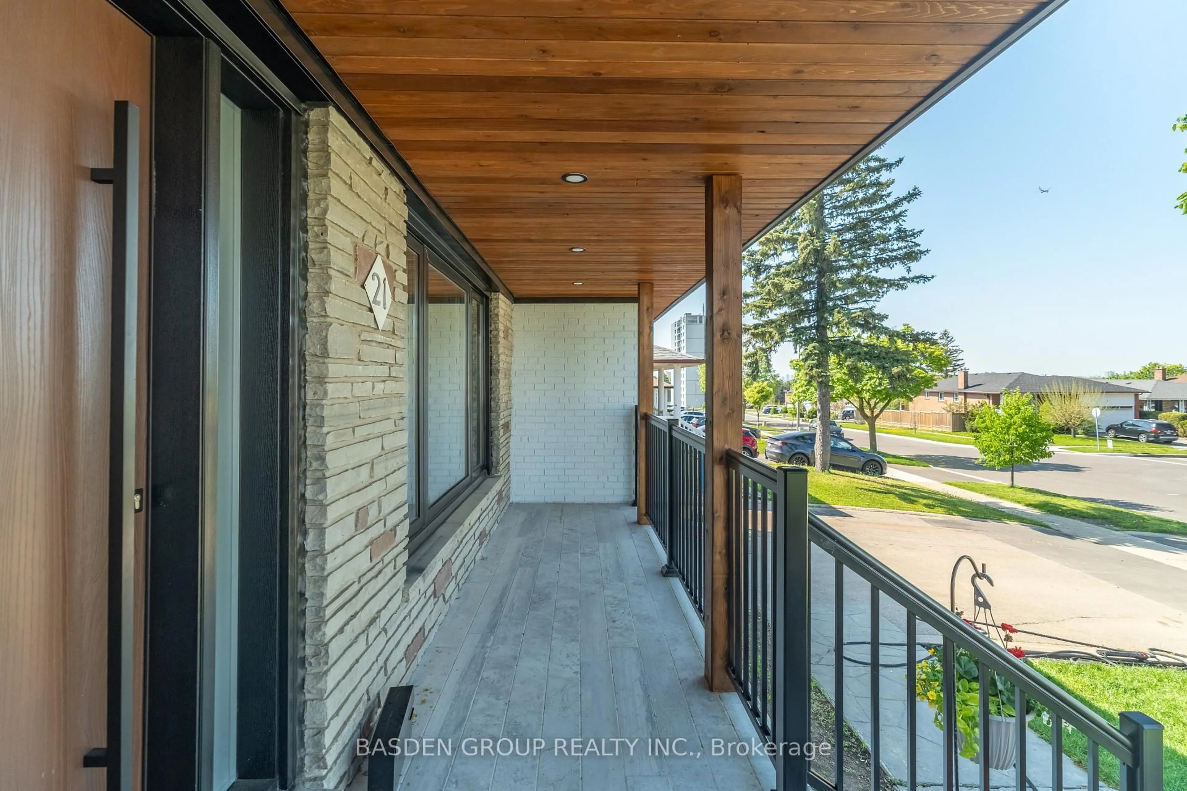 Unknown for 21 Mayberry Rd, Toronto Ontario M3N 2A5