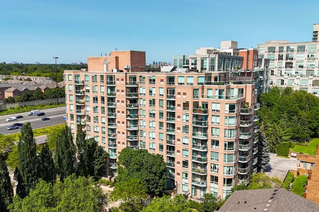 190 Manitoba St #706, Toronto 3