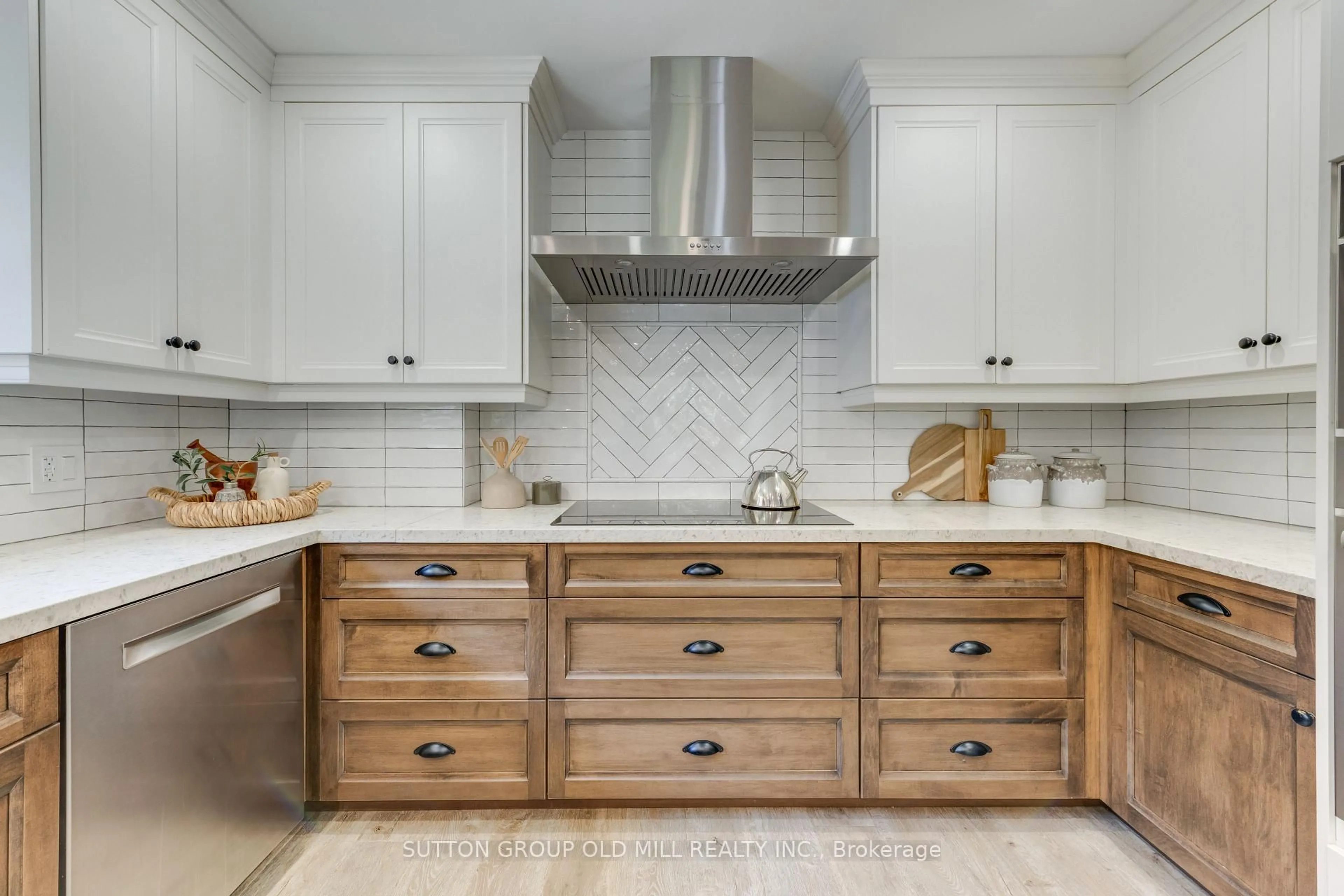 Contemporary kitchen, ceramic/tile floor for 85 Bonnyview Dr, Toronto Ontario M8Y 3G7