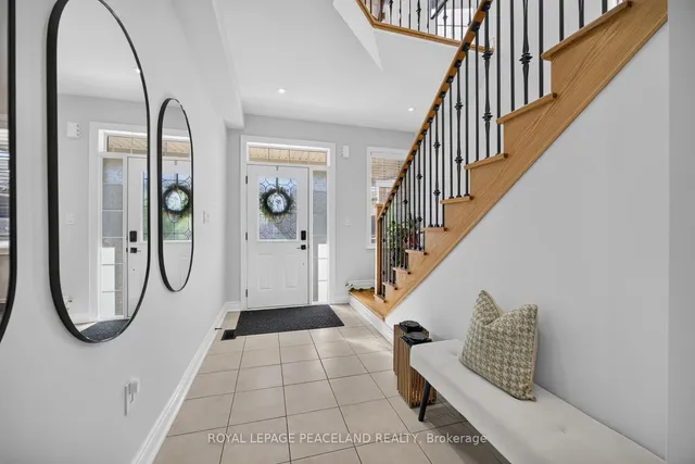 475 Grindstone Tr, Oakville 4