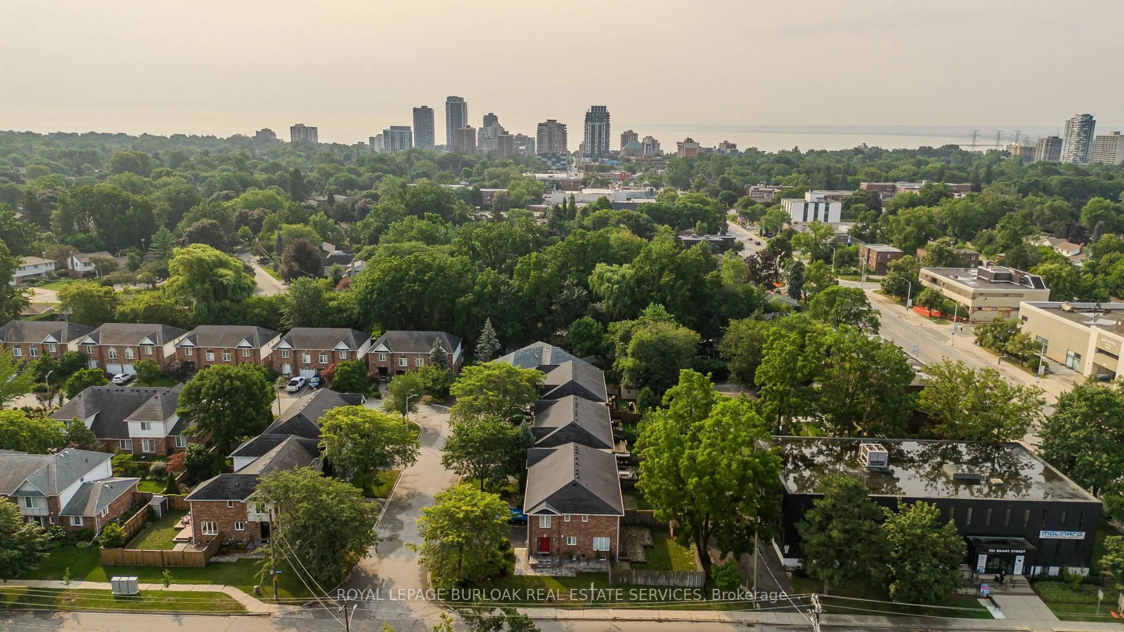 A pic from outside/outdoor area/front of a property/back of a property/a pic from drone, city buildings view from balcony for 2010 Grovetree Lane, Burlington Ontario L7R 4V4