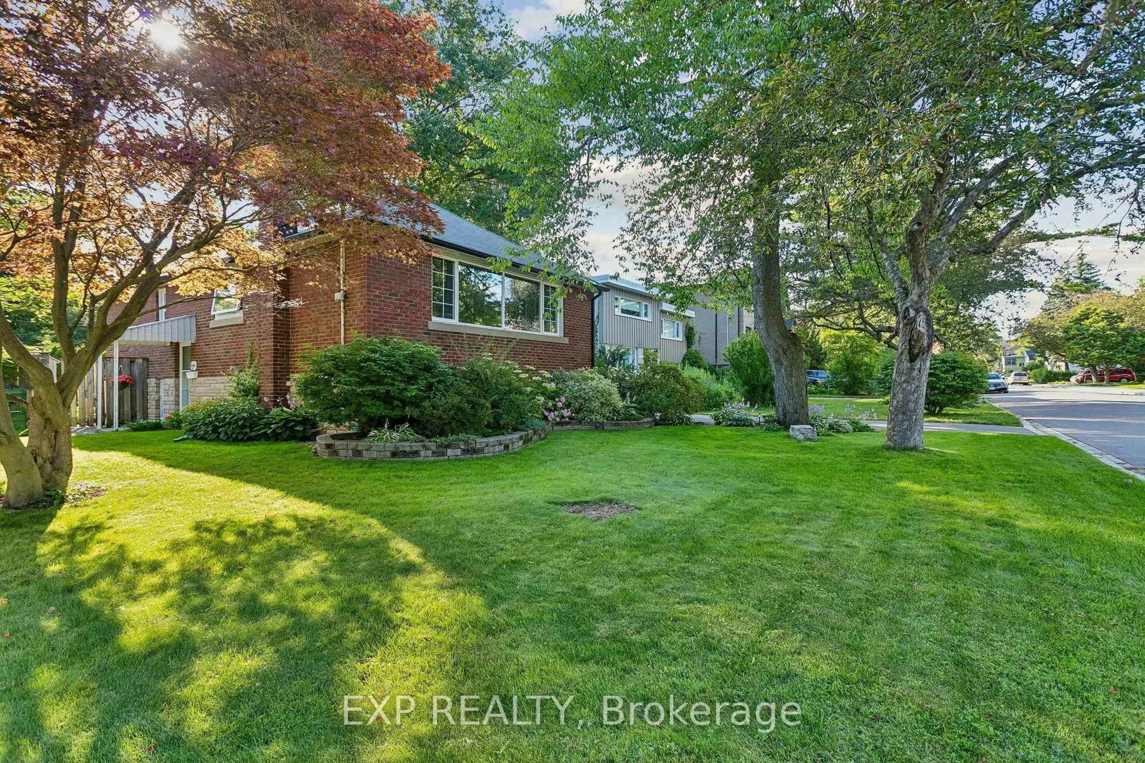A pic from outside/outdoor area/front of a property/back of a property/a pic from drone, street for 44 Thirty Fifth St, Toronto Ontario M8W 3K2